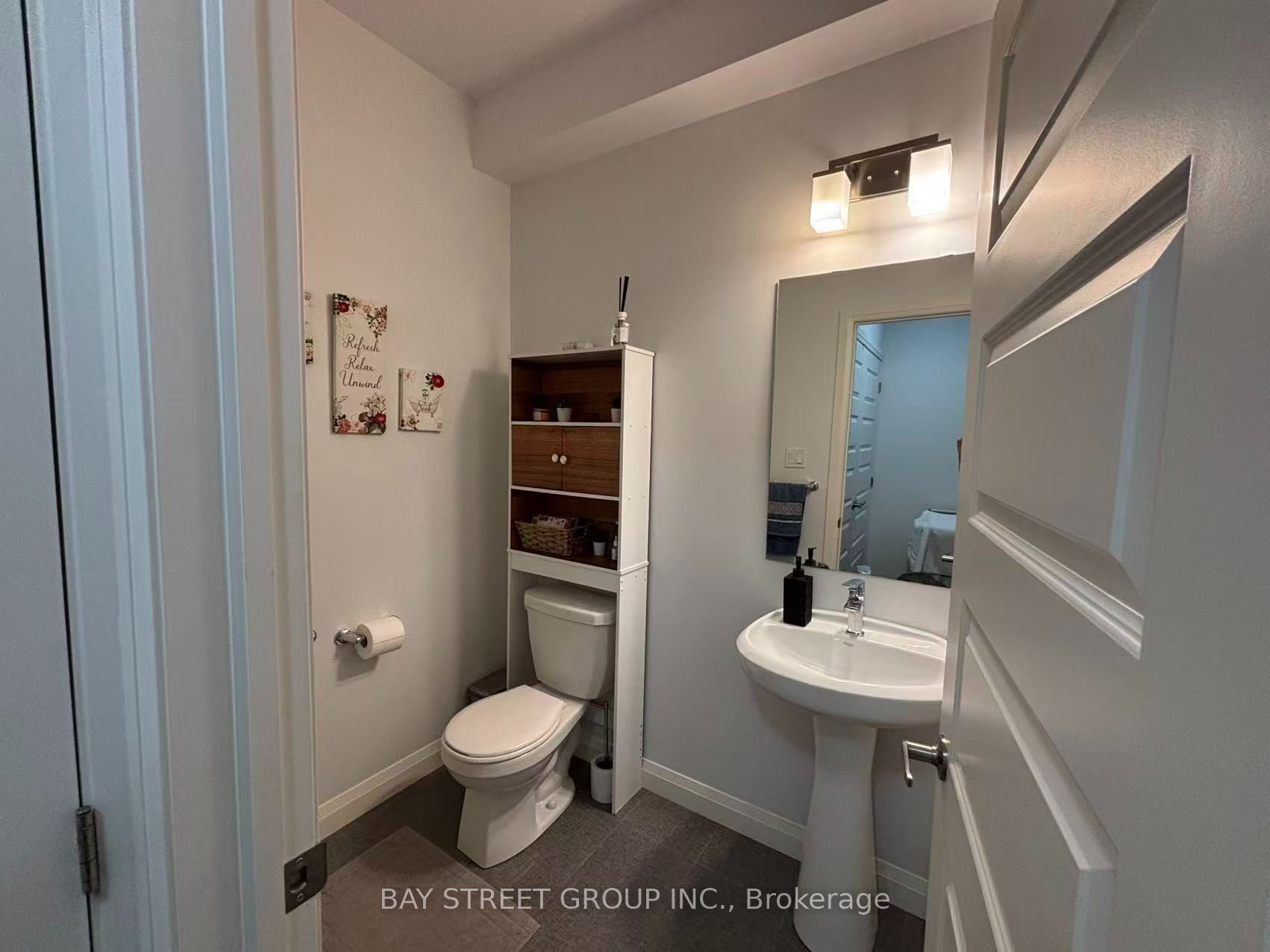 3260 Singleton Avenue 106 Property Photo 7