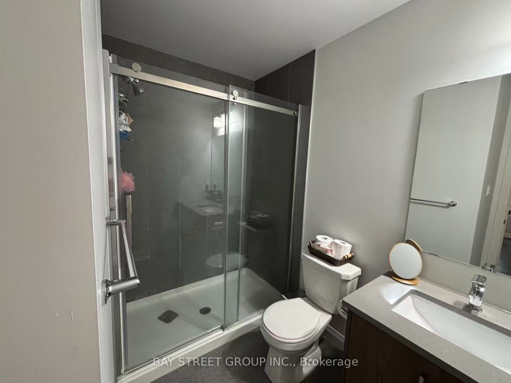 3260 Singleton Avenue 106 Property Photo 10