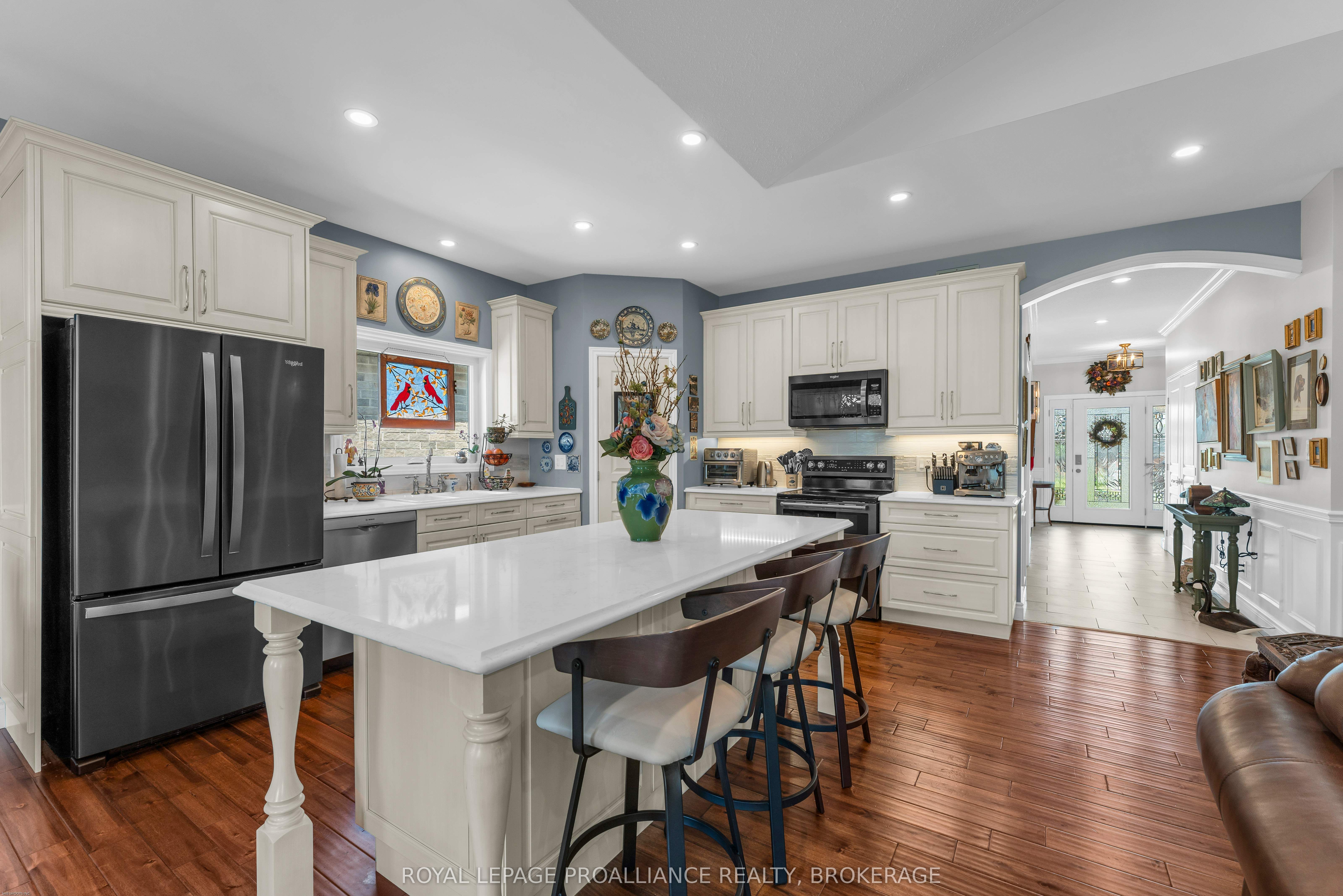 861 Windermere Drive Property Photo 18