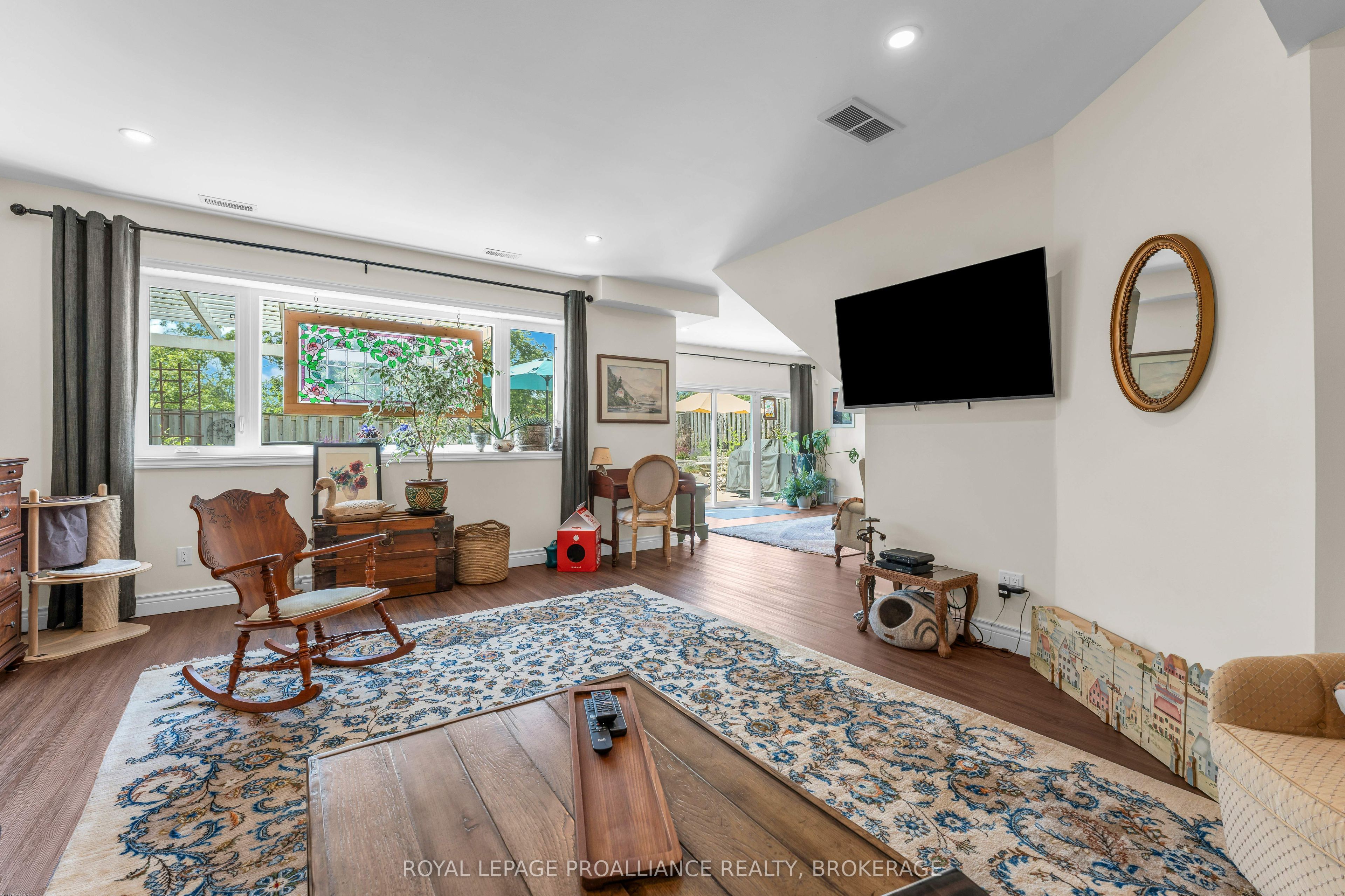 861 Windermere Drive Property Photo 31