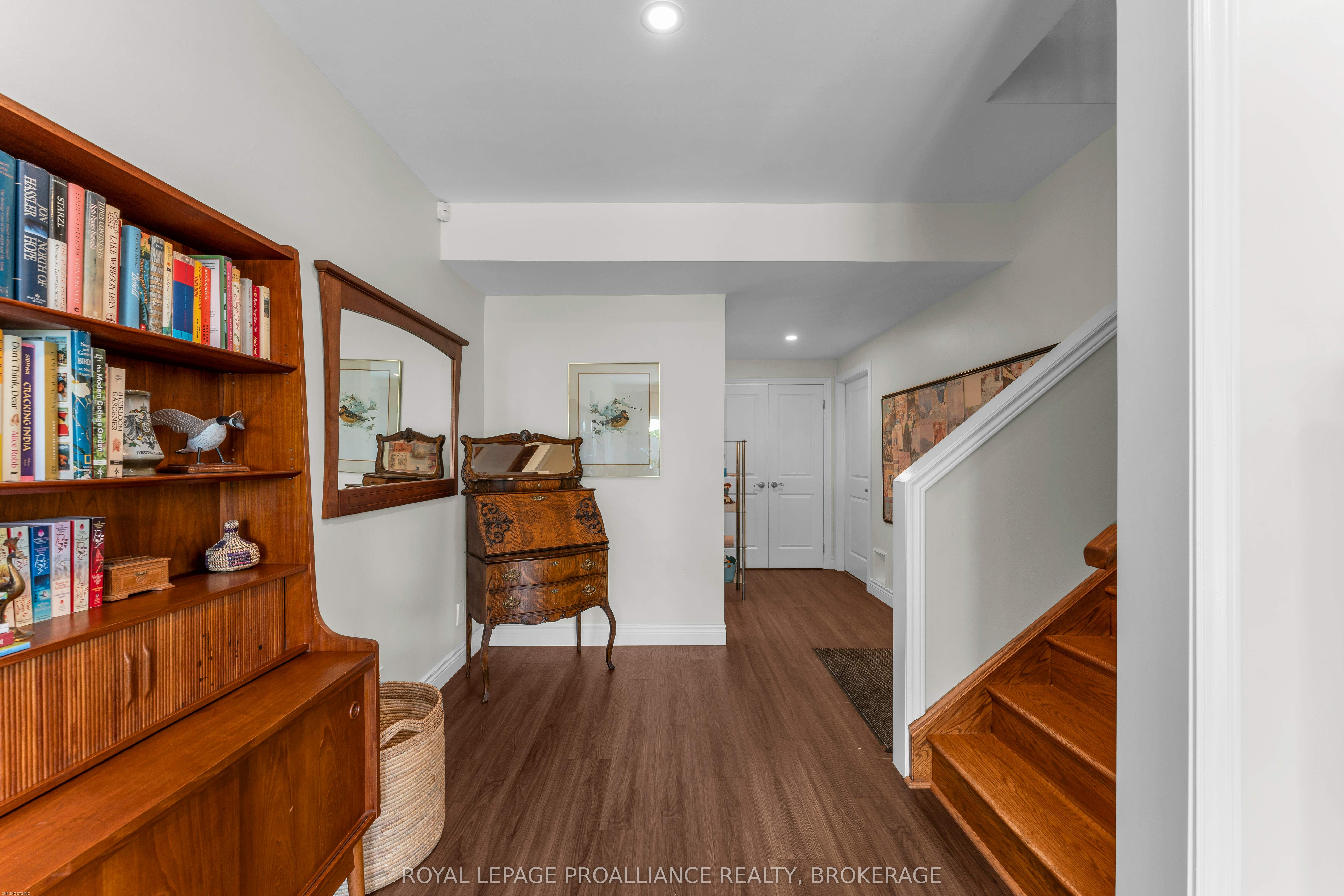 861 Windermere Drive Property Photo 36