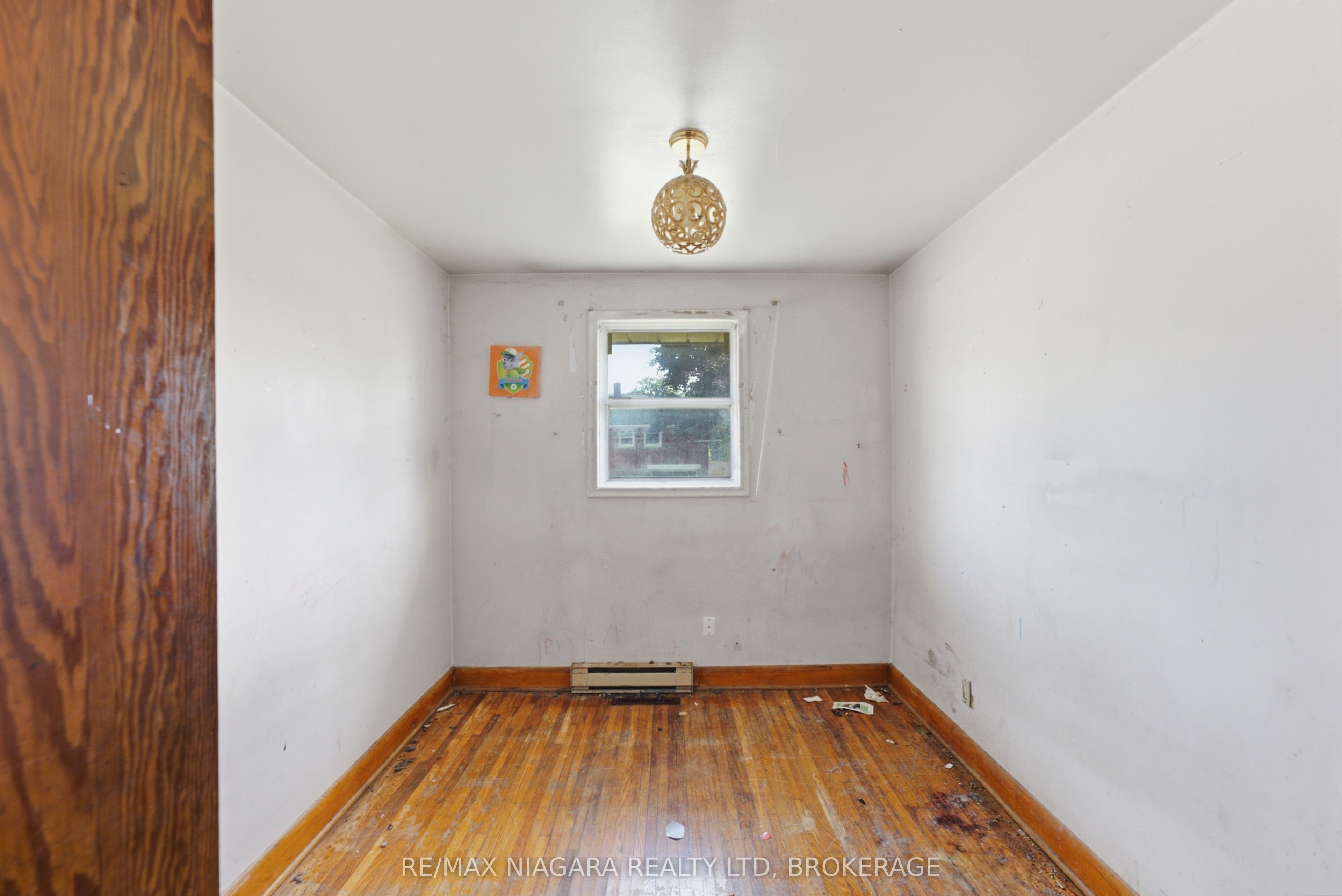 143 North Crescent Property Photo 13