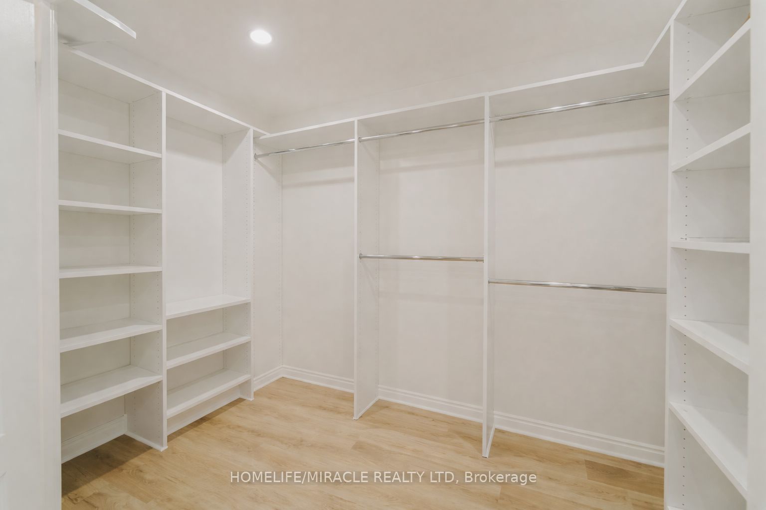 6978 Shannon Drive Property Photo 20