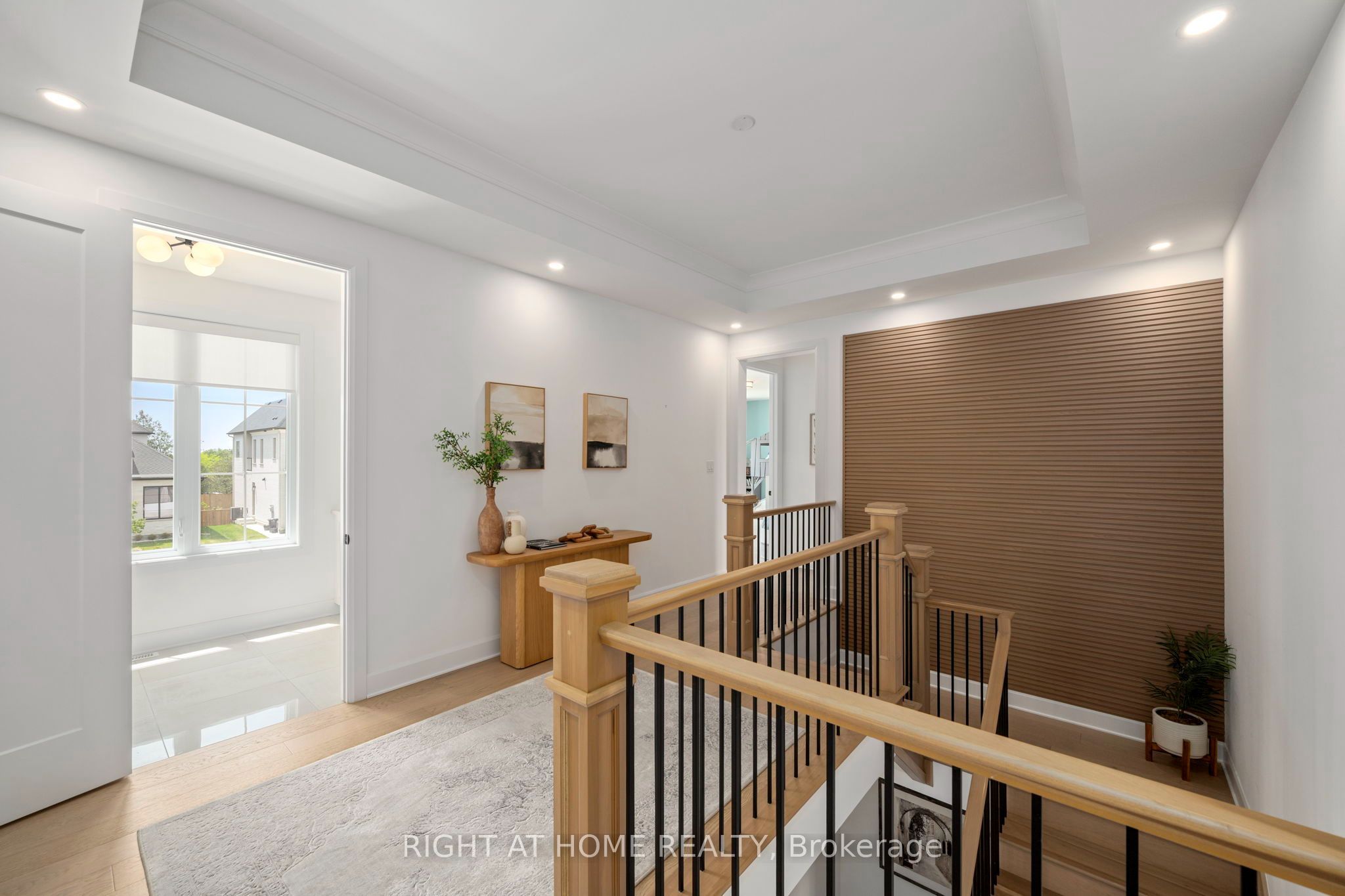 372 Manhattan Drive Property Photo 14