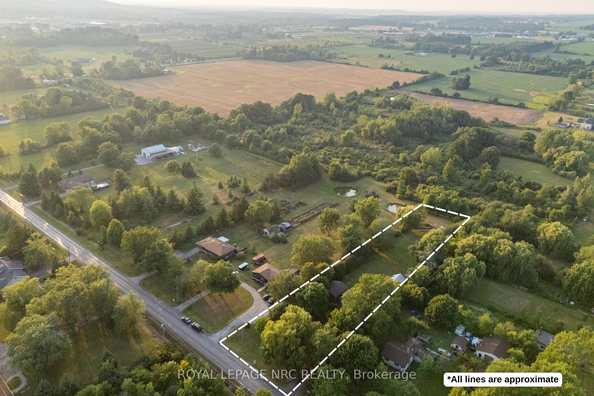 2432 Port Robinson Road Property Photo 36