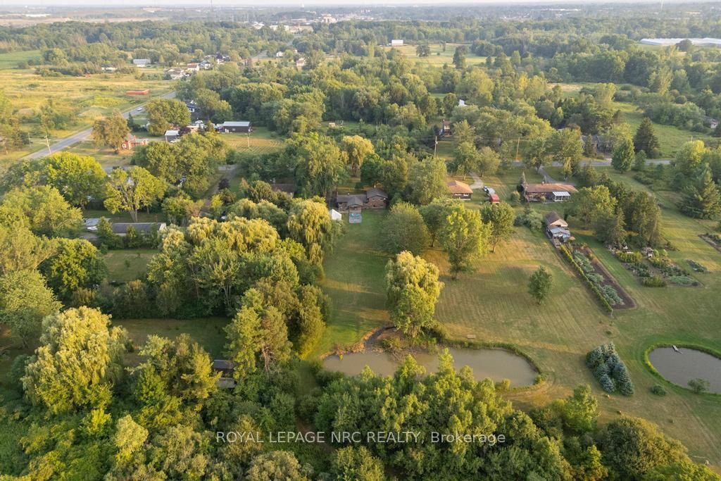 2432 Port Robinson Road Property Photo 39