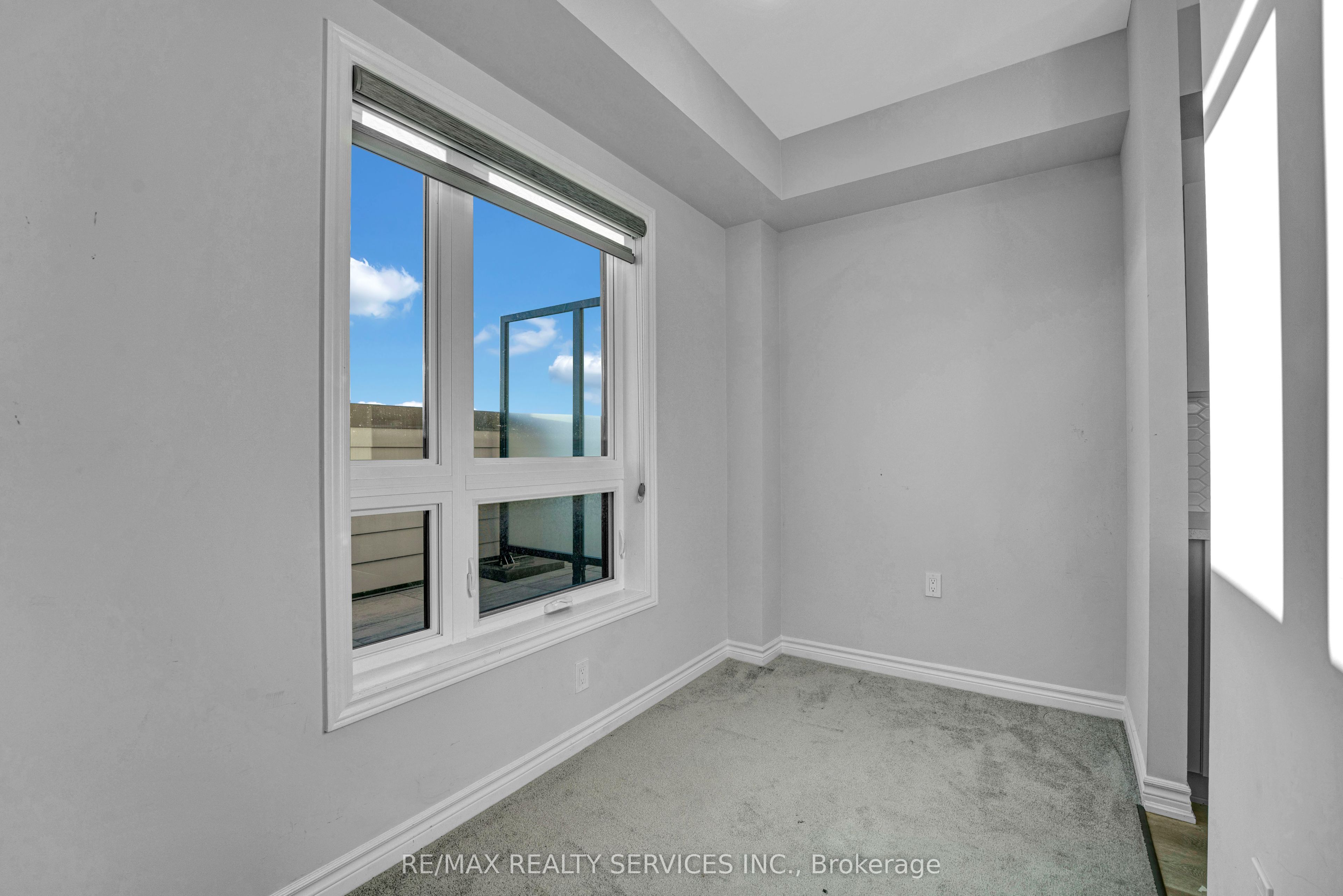 397 Codd's Road 515 Property Photo 20