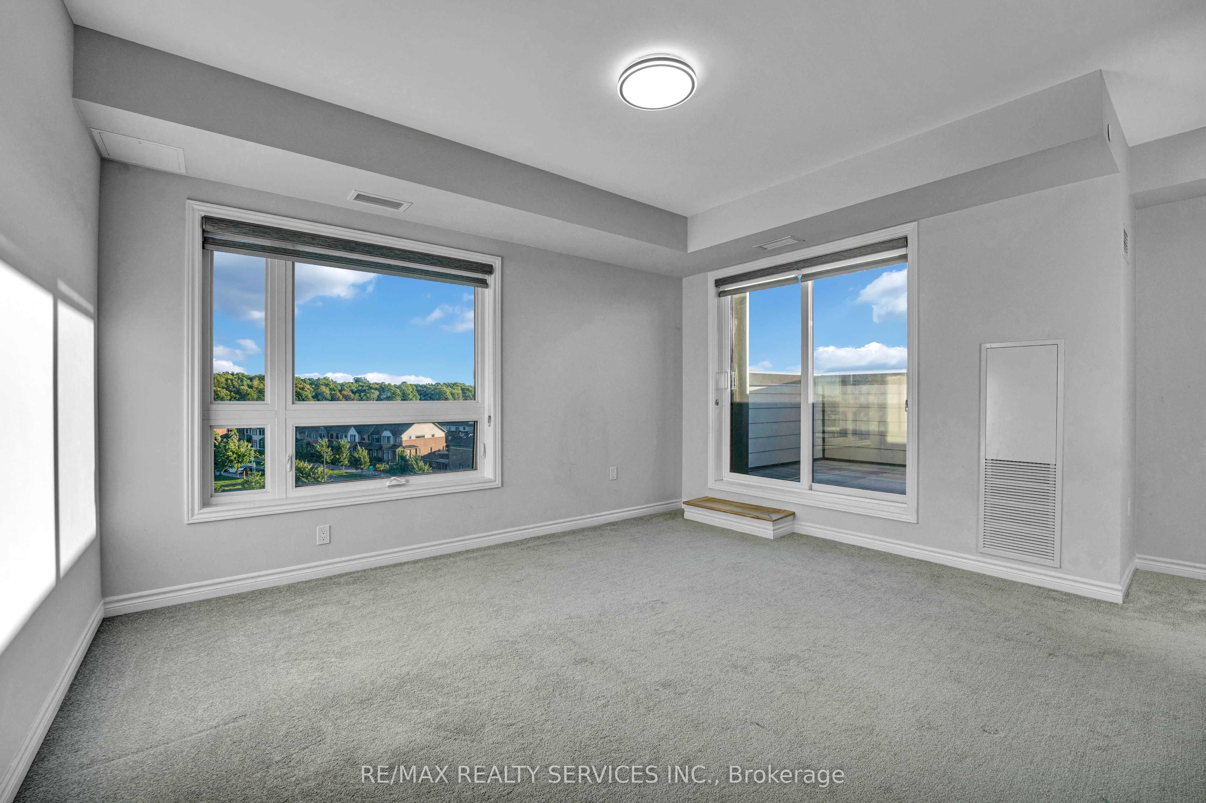 397 Codd's Road 515 Property Photo 27
