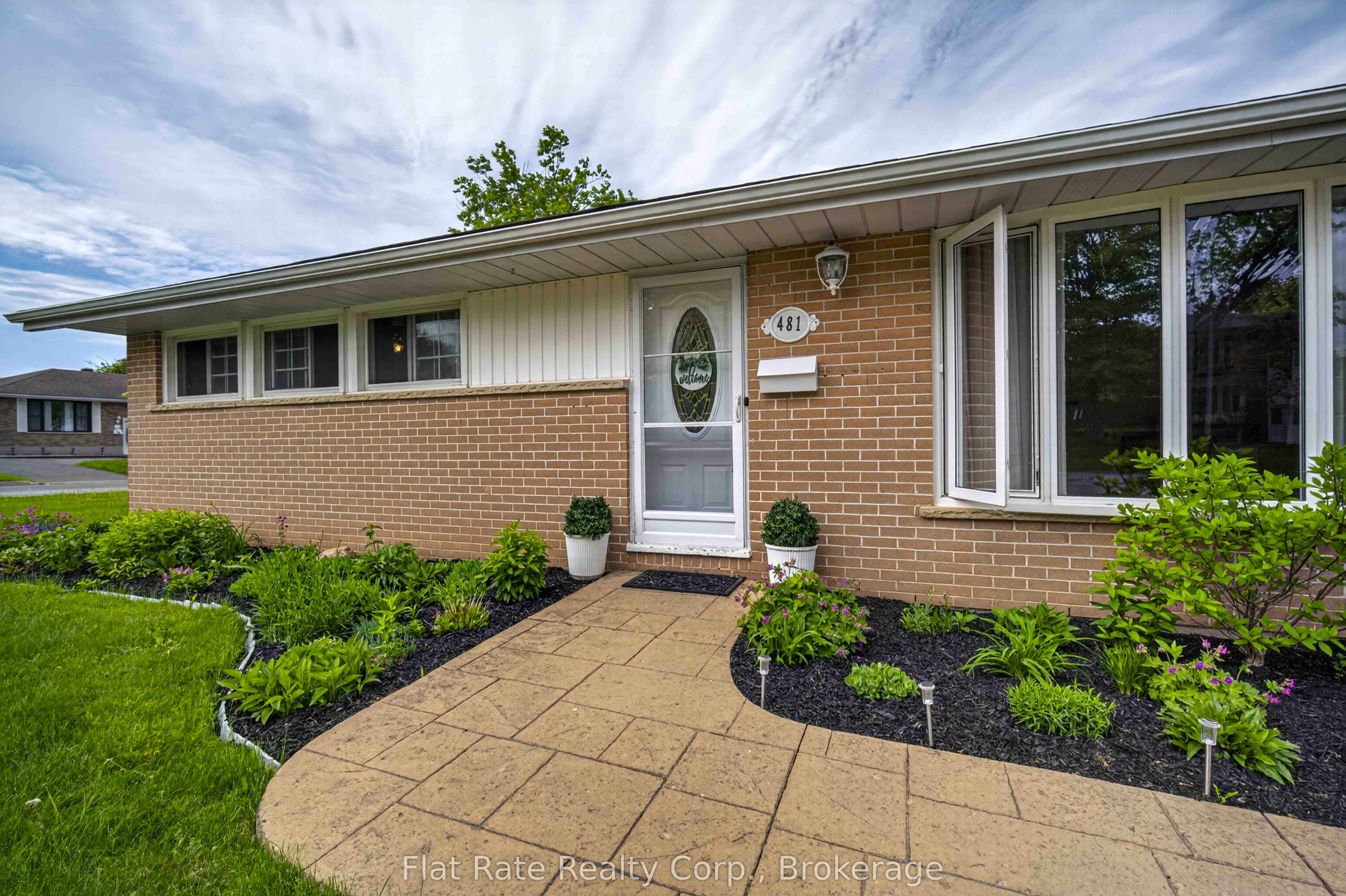 481 Barker Avenue Property Photo 3