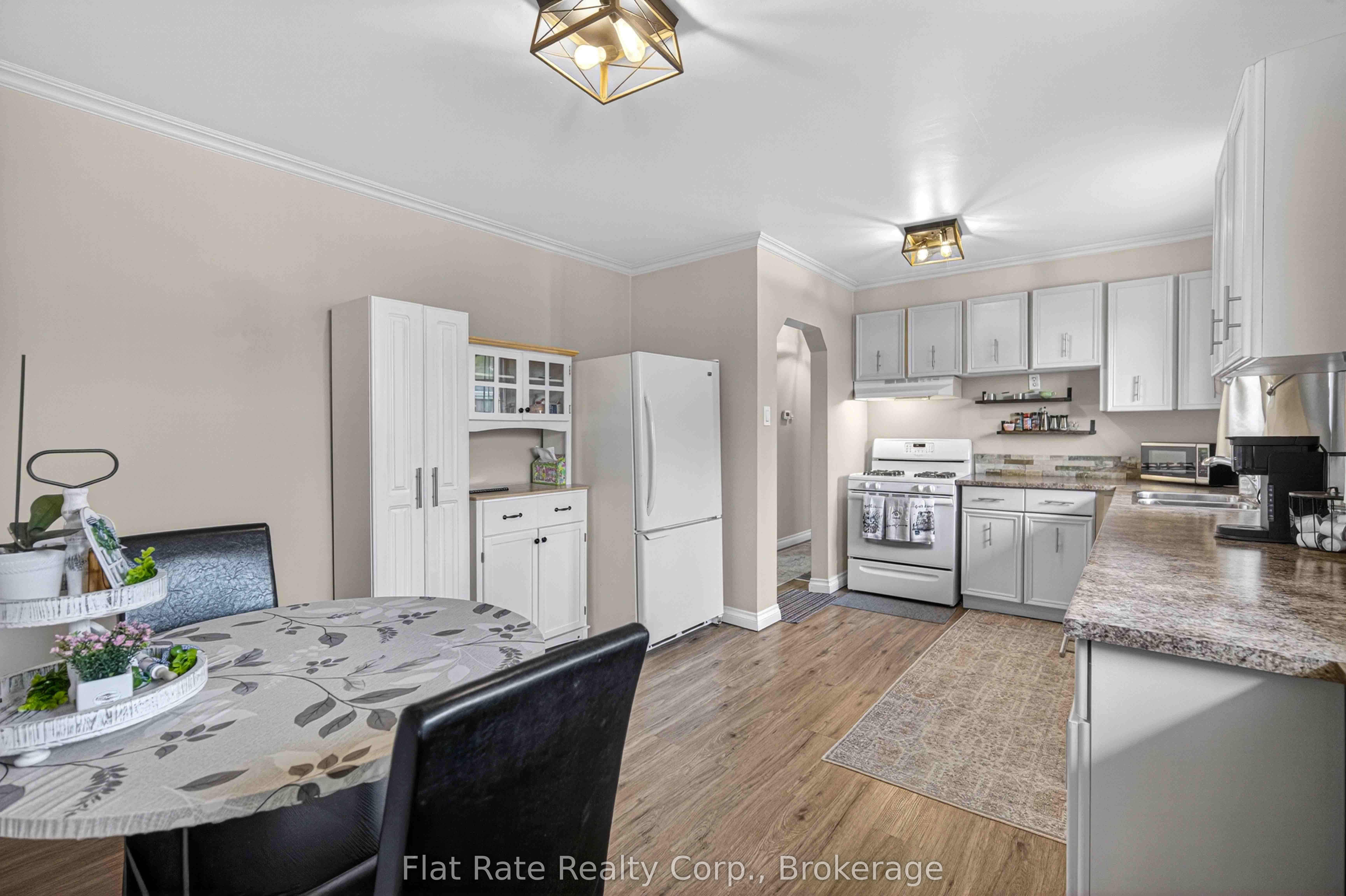 481 Barker Avenue Property Photo 10