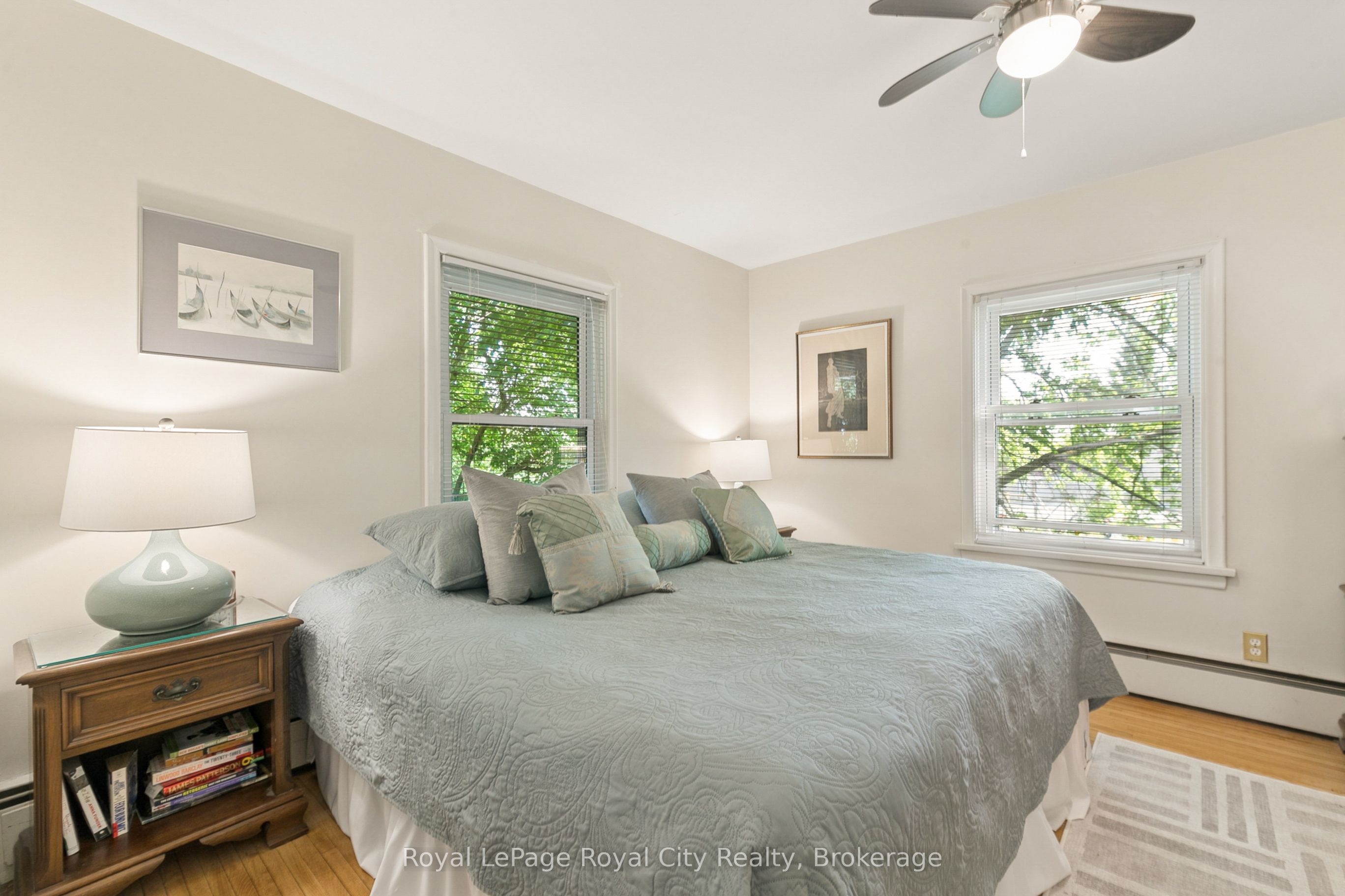 120 Hill Street E Property Photo 17