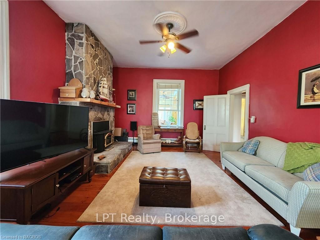 484 Carlisle Street Property Photo 19