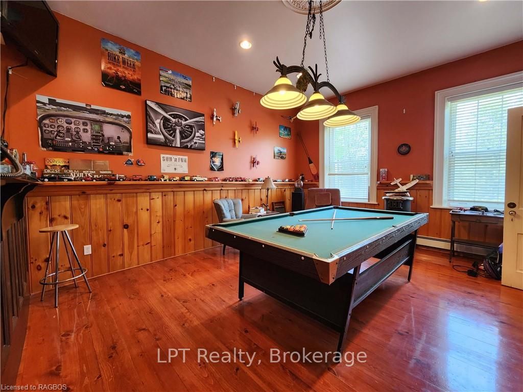 484 Carlisle Street Property Photo 22