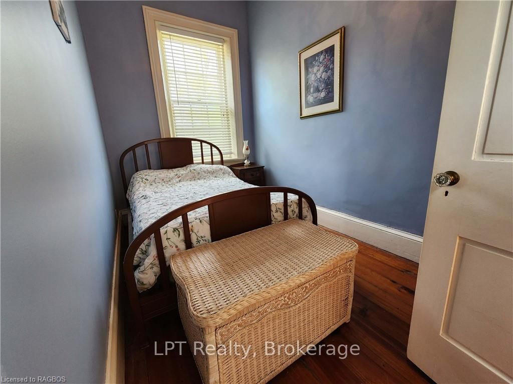 484 Carlisle Street Property Photo 28