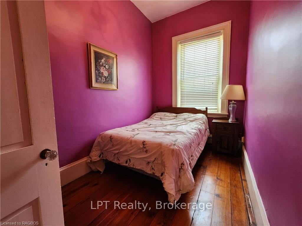 484 Carlisle Street Property Photo 29