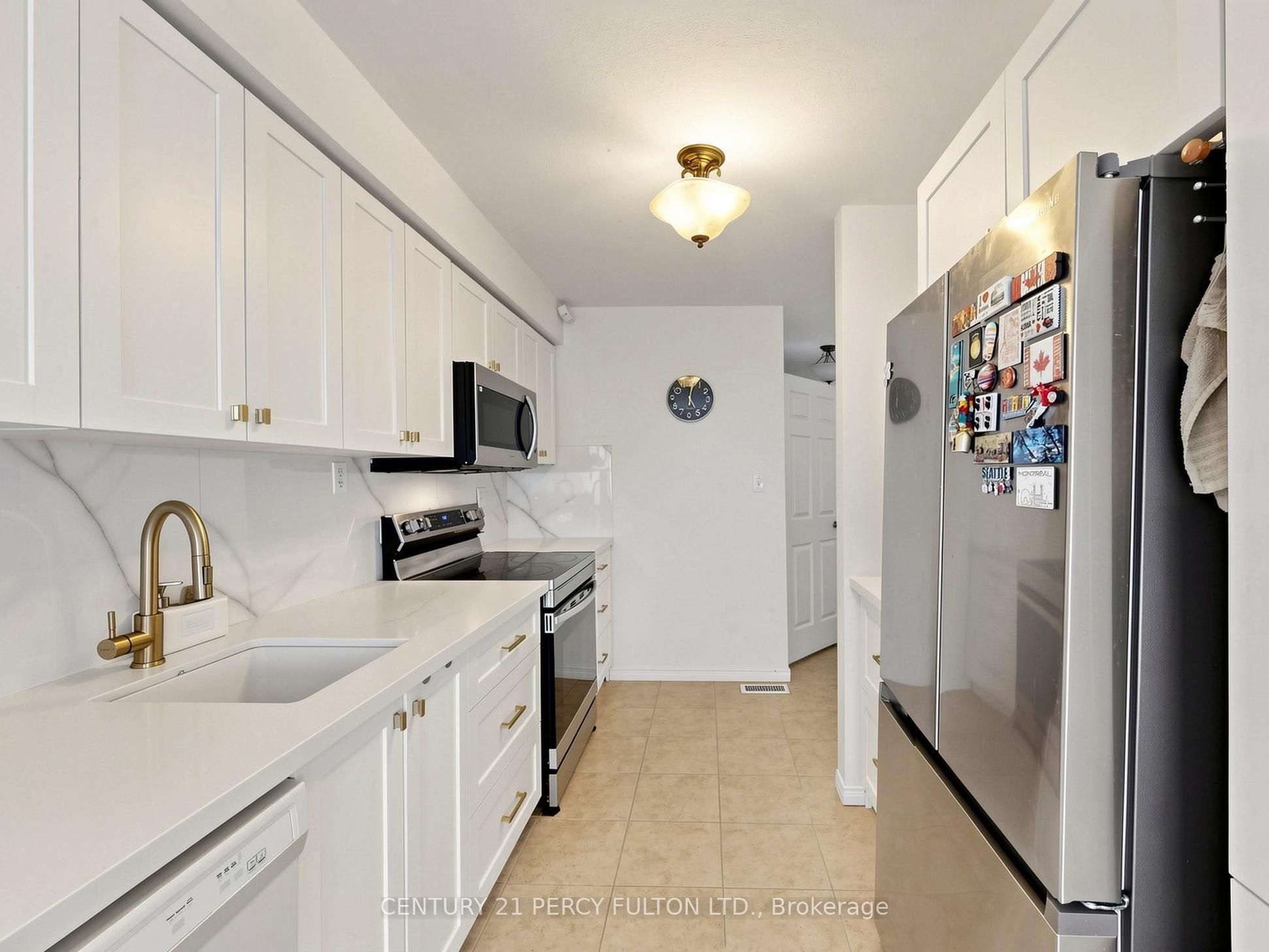 229 Dicenzo Drive Property Photo 10