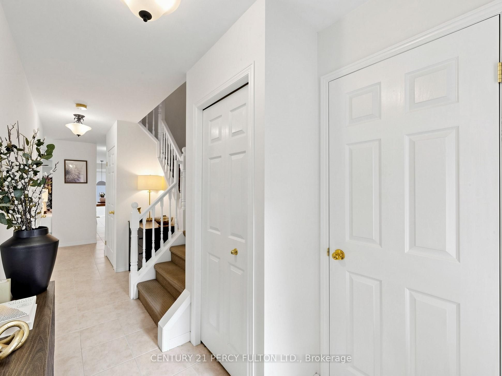 229 Dicenzo Drive Property Photo 16