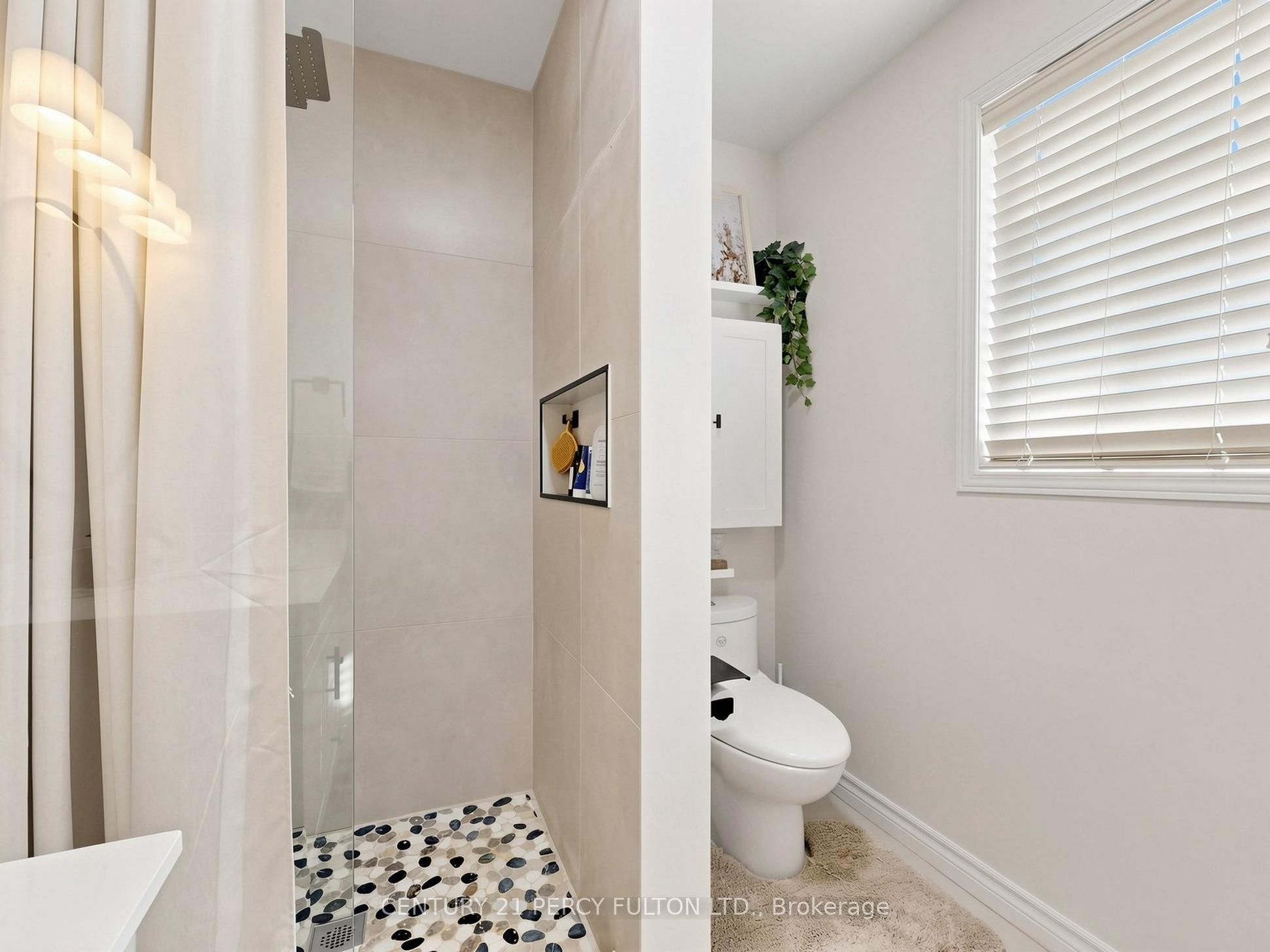 229 Dicenzo Drive Property Photo 23