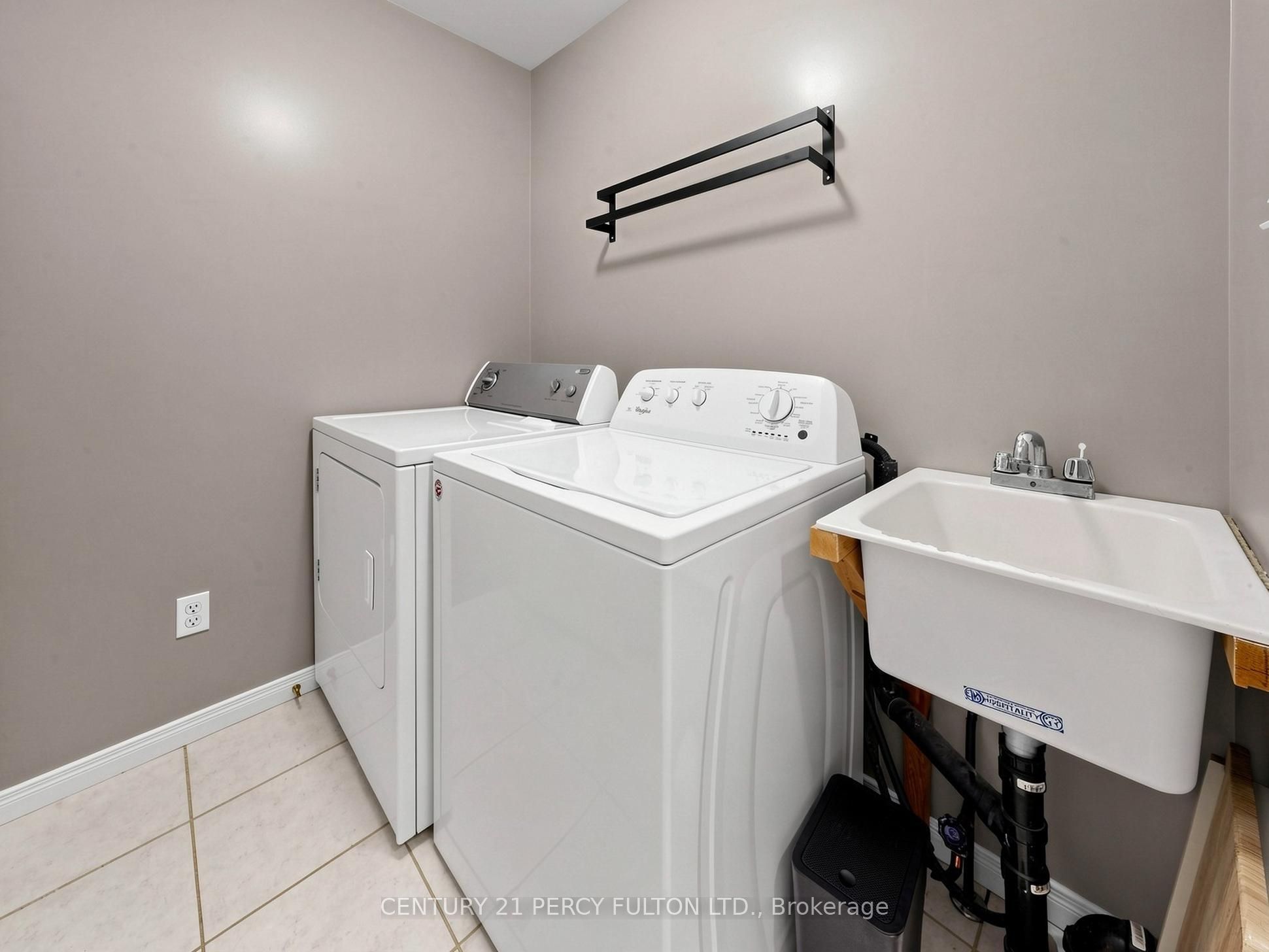 229 Dicenzo Drive Property Photo 31