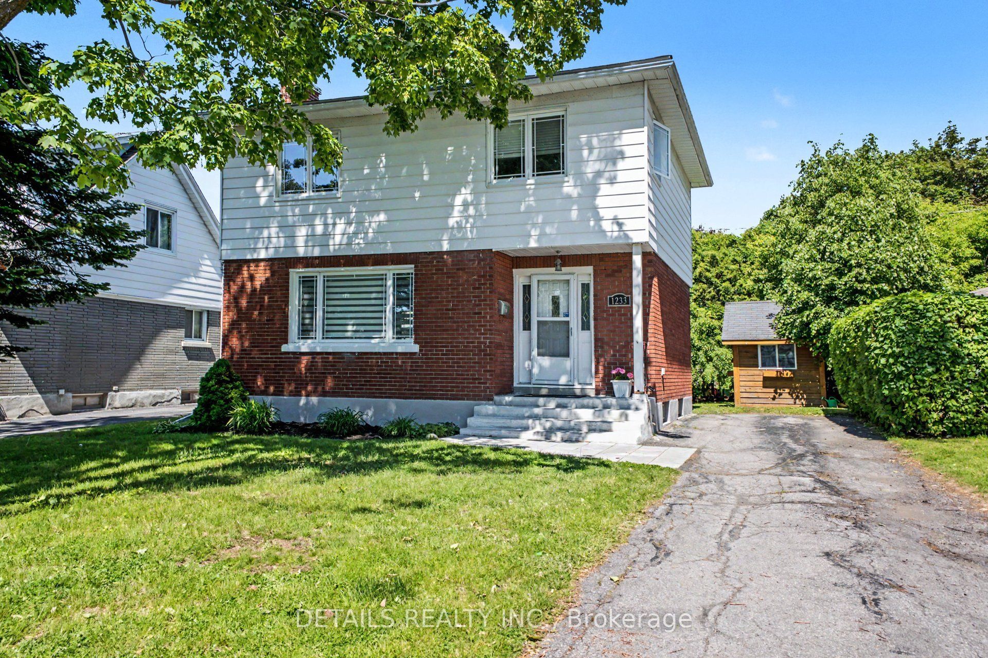 1233 Checkers Road