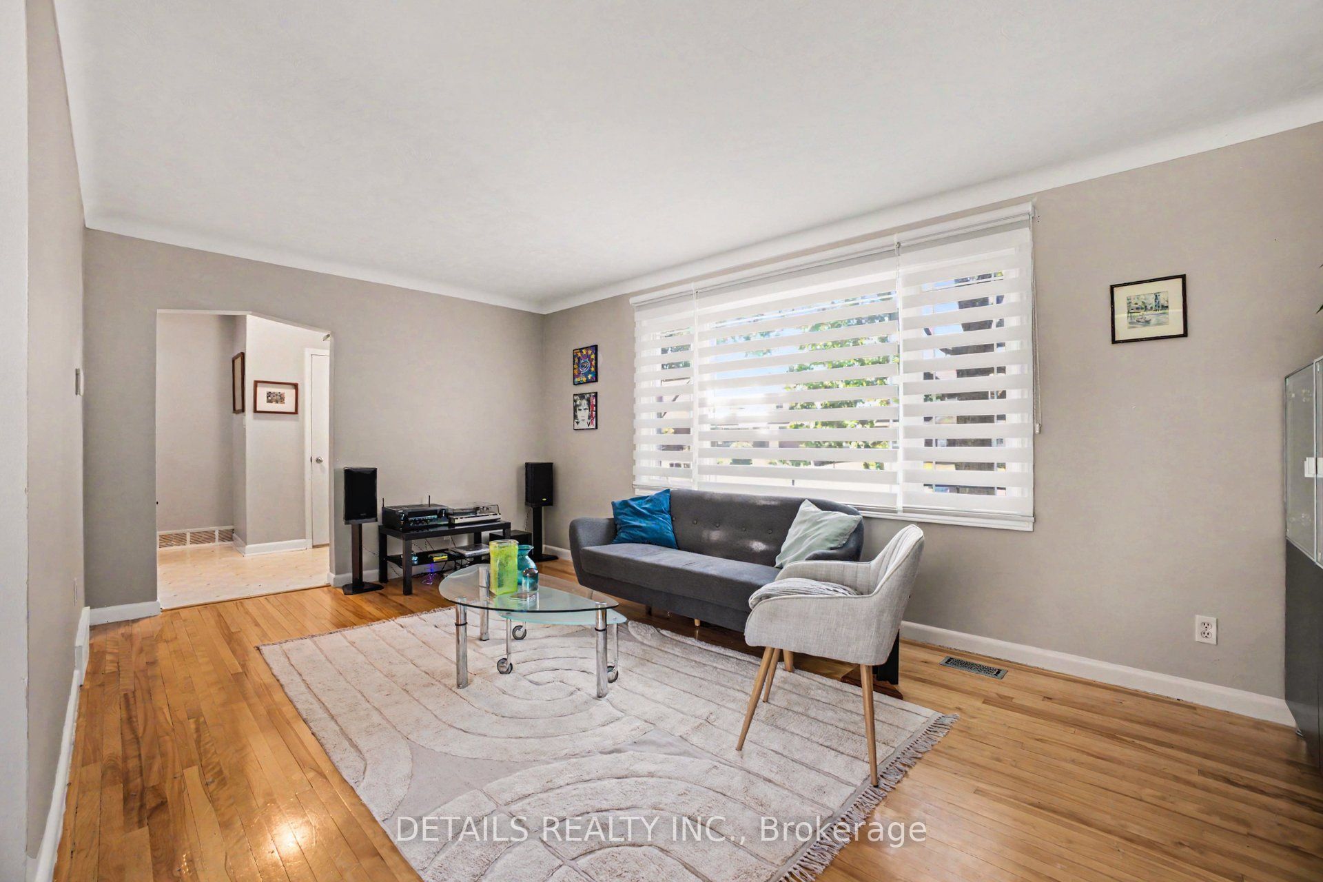 1233 Checkers Road Property Photo 3