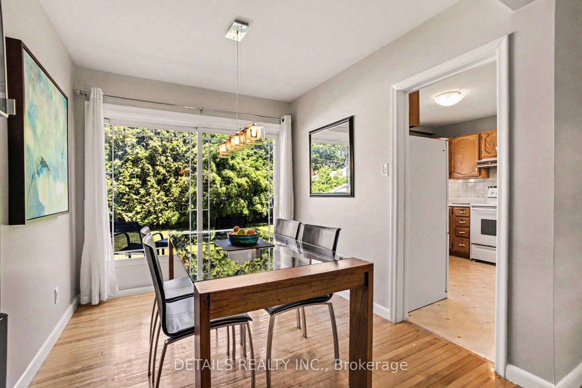 1233 Checkers Road Property Photo 5