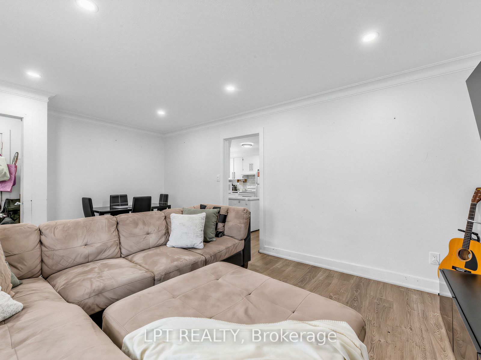 239 Vine Street Property Photo 13