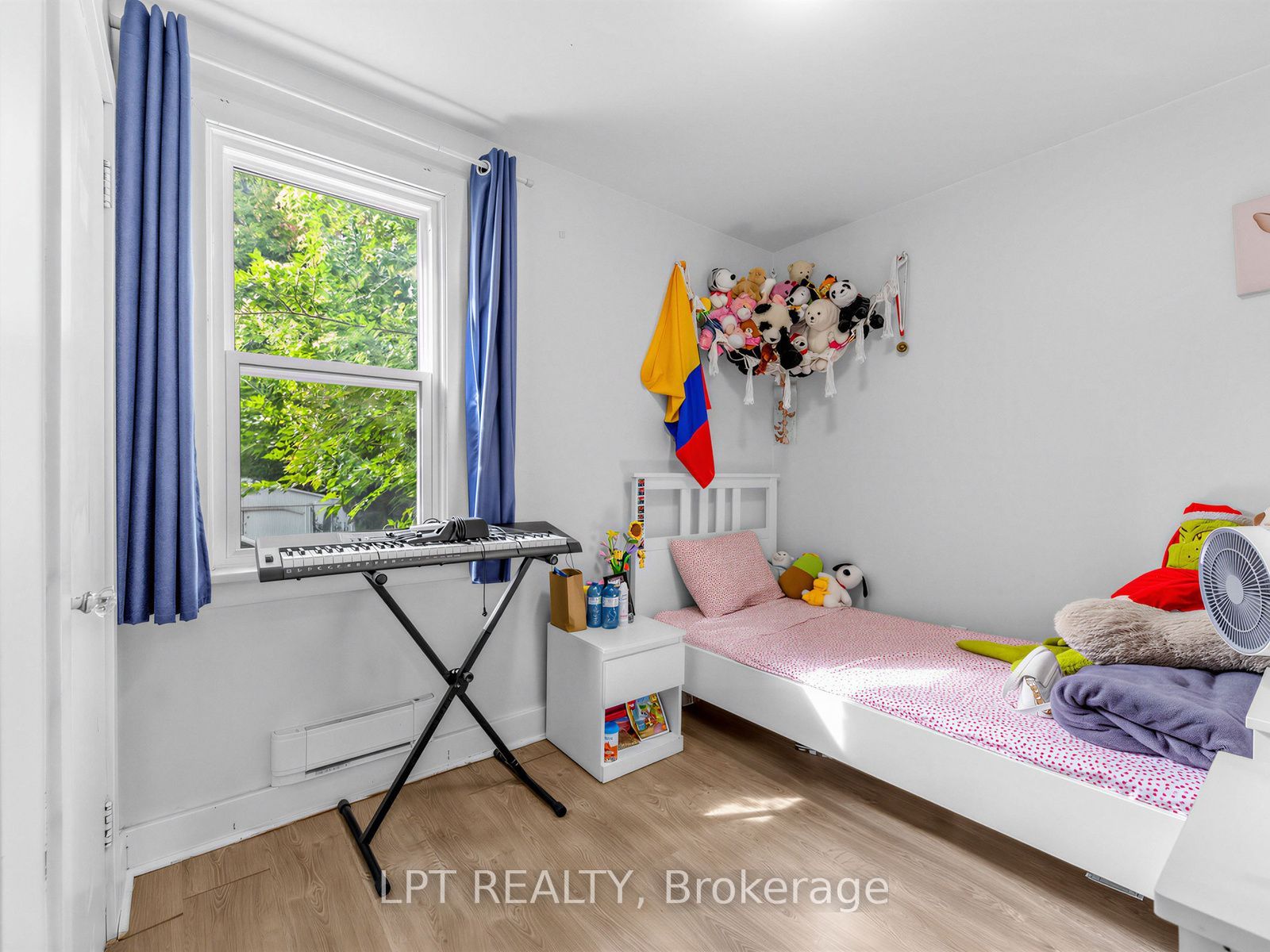 239 Vine Street Property Photo 20