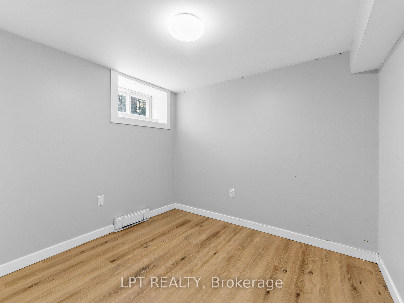 239 Vine Street Property Photo 33