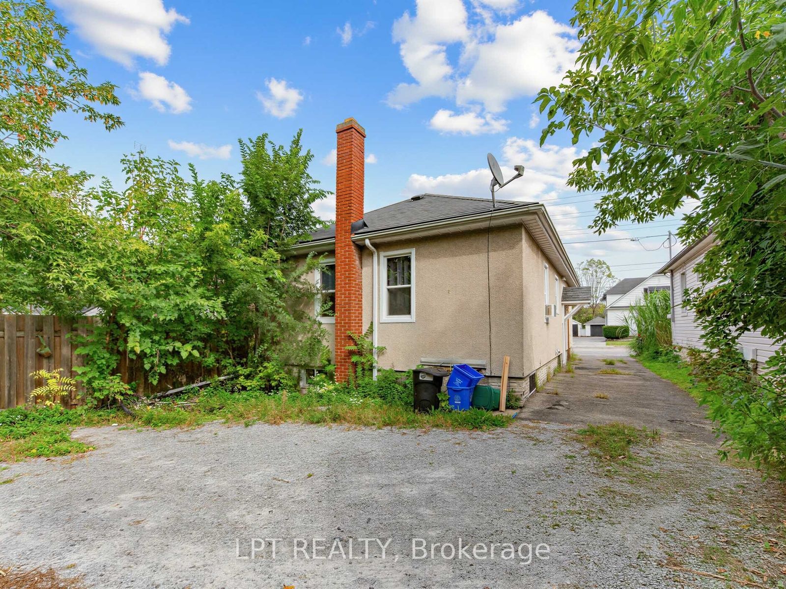 239 Vine Street Property Photo 37