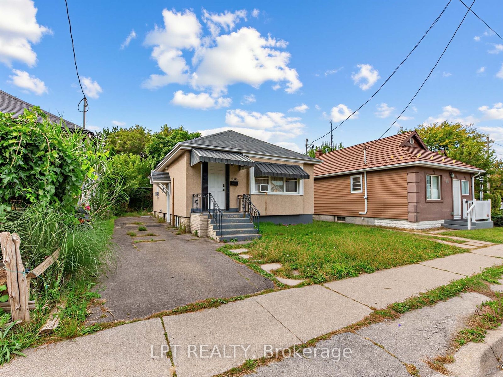 239 Vine Street Property Photo 39