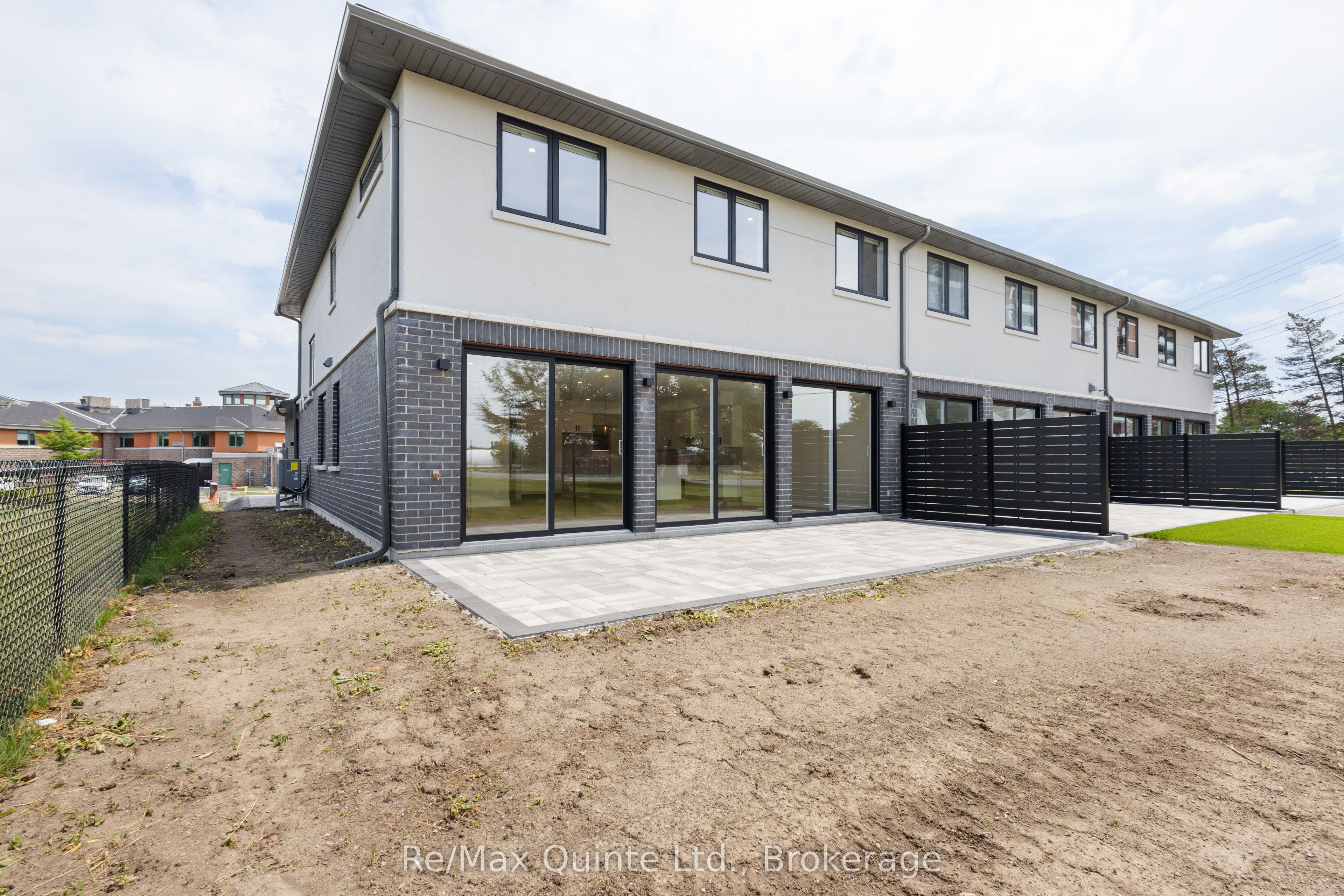 12 Stinson Avenue Property Photo 6