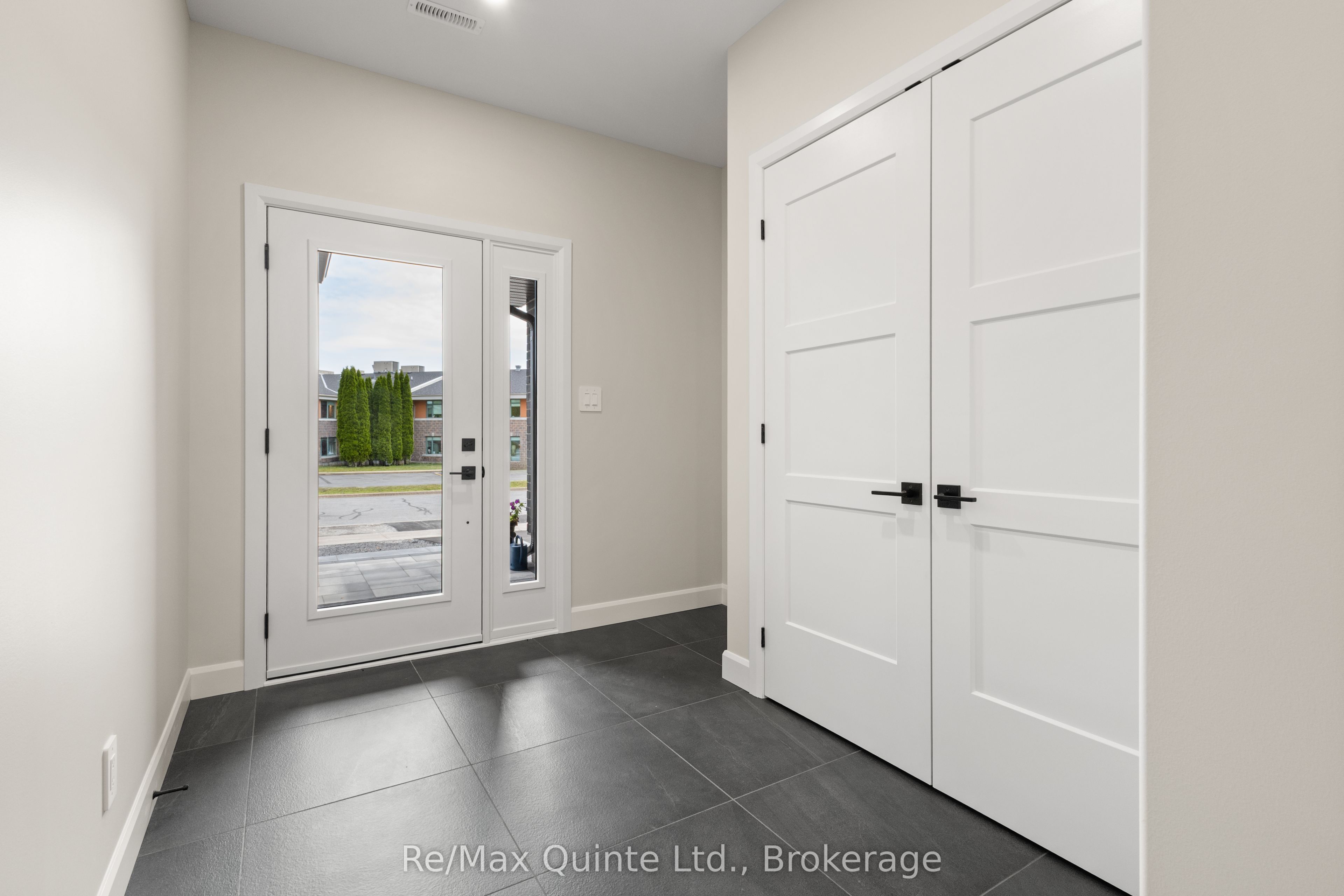 12 Stinson Avenue Property Photo 8