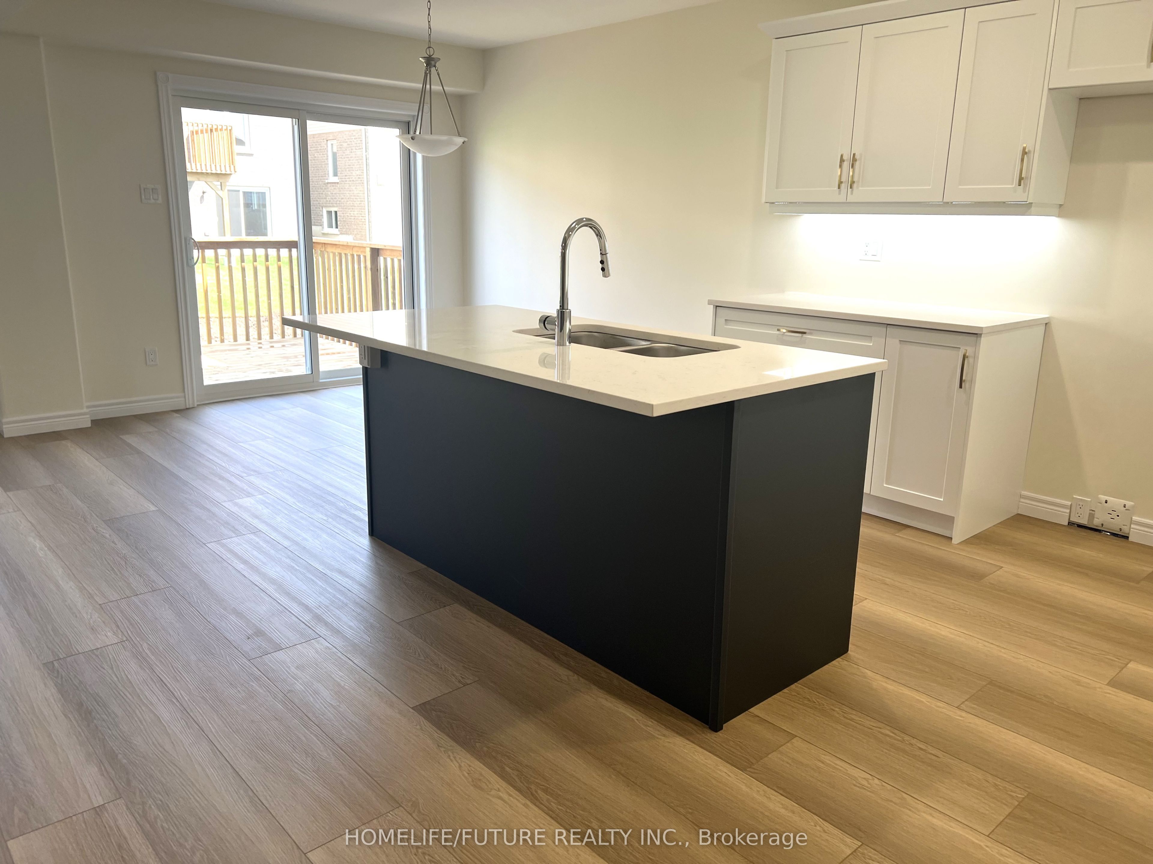 236 Oneil Street Property Photo 4