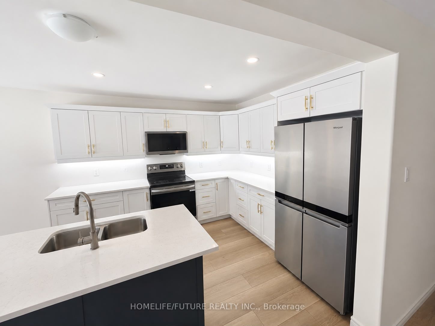 236 Oneil Street Property Photo 5