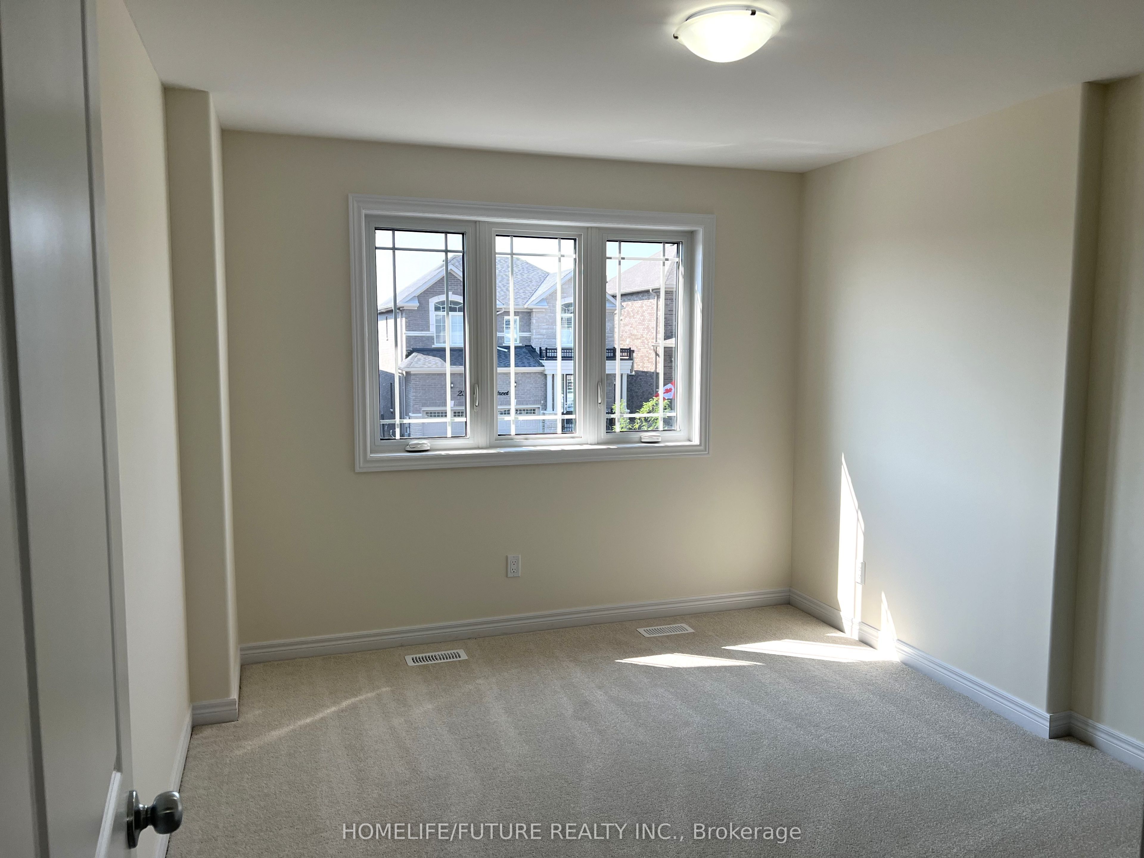 236 Oneil Street Property Photo 12