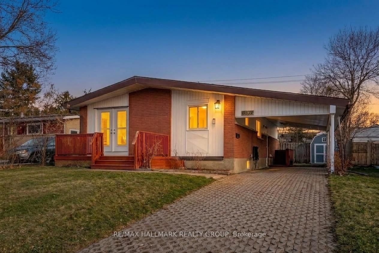 2223 Halifax Drive Property Photo 1