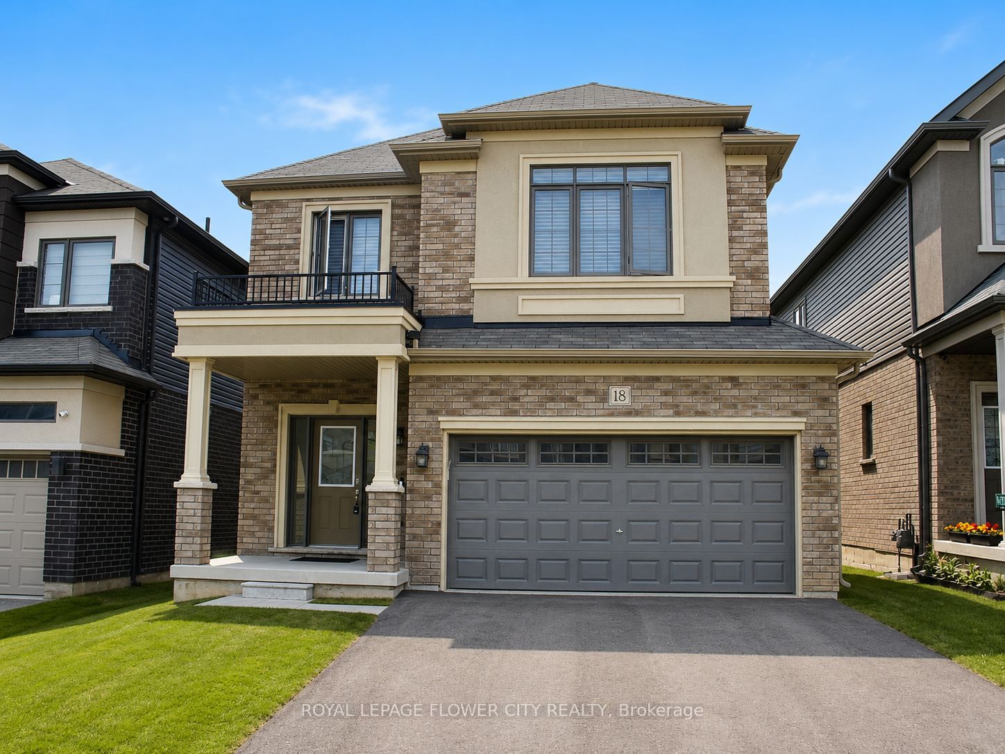 18 Jenner Drive Property Photo 2