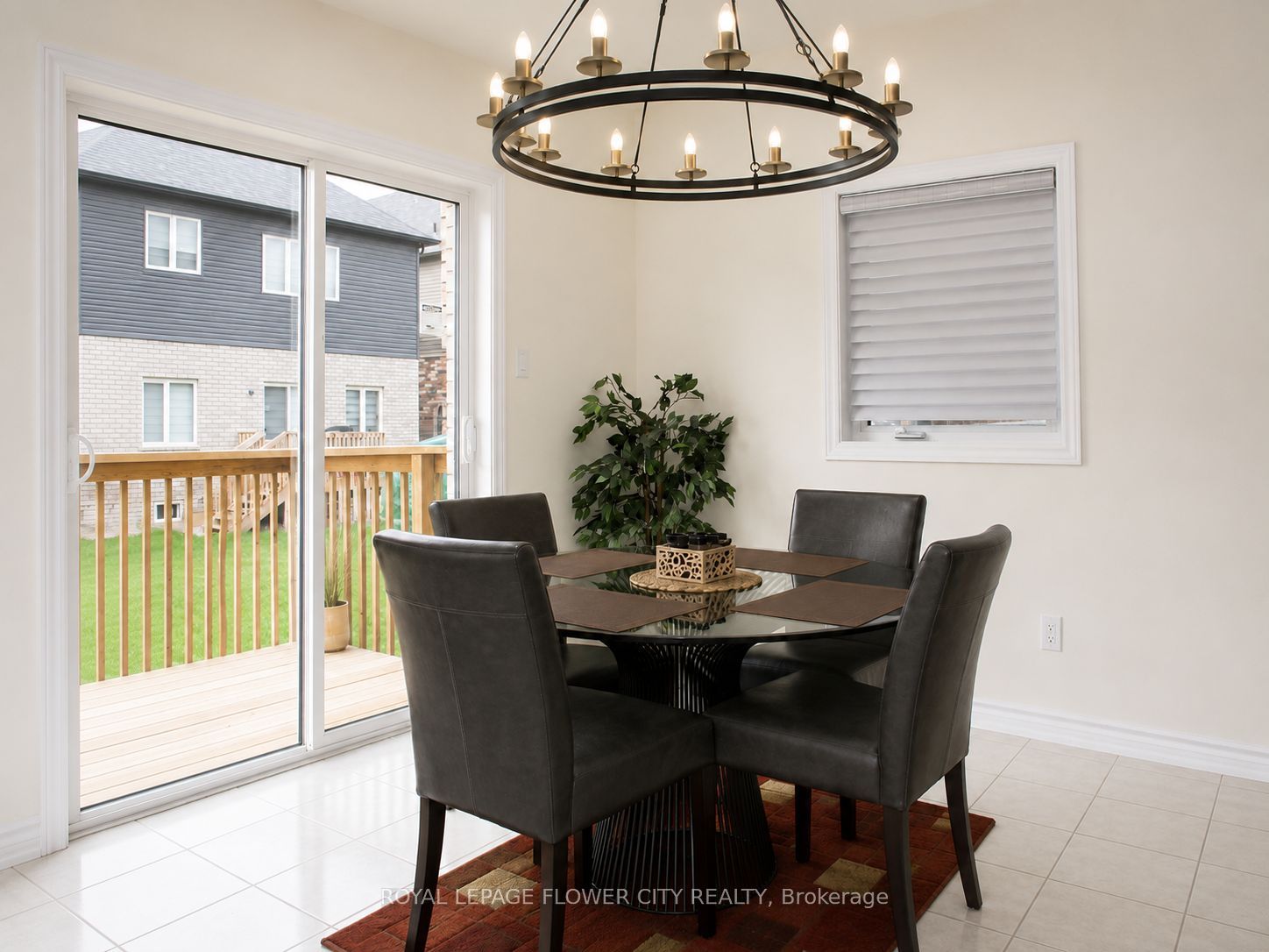 18 Jenner Drive Property Photo 14