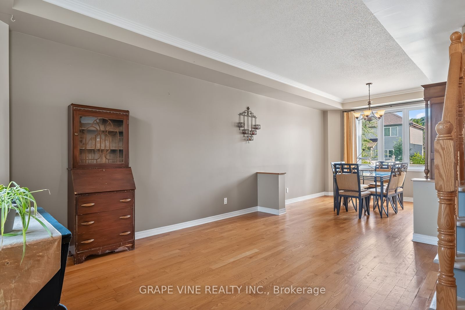 175 Allanford Avenue Property Photo 6