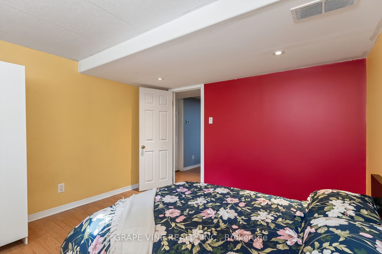 175 Allanford Avenue Property Photo 33