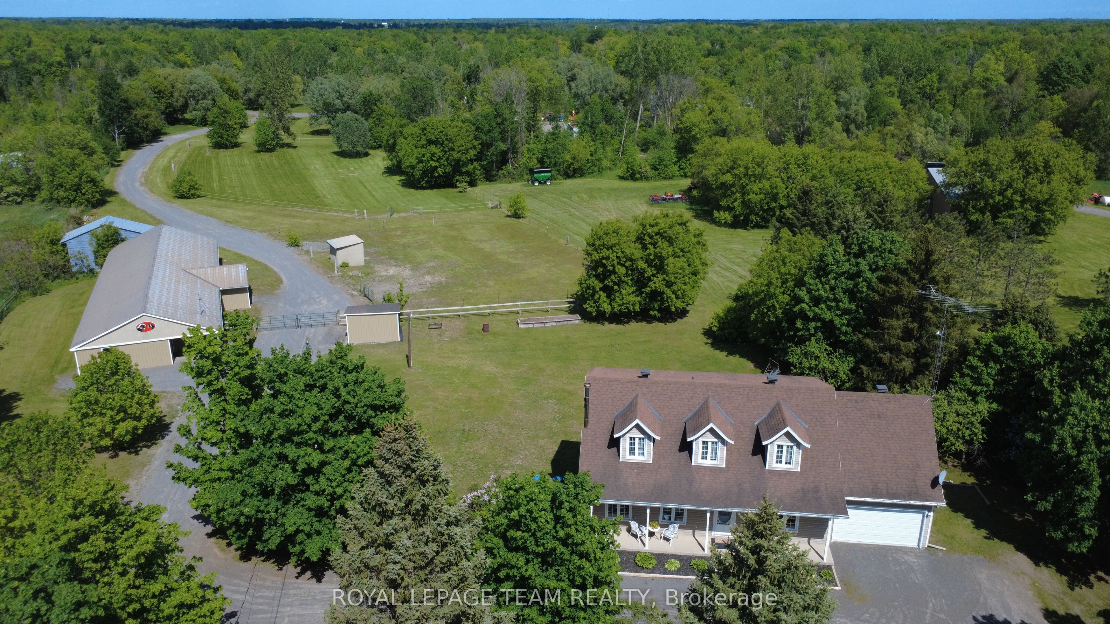 2867 Stagecoach Road Property Photo 1