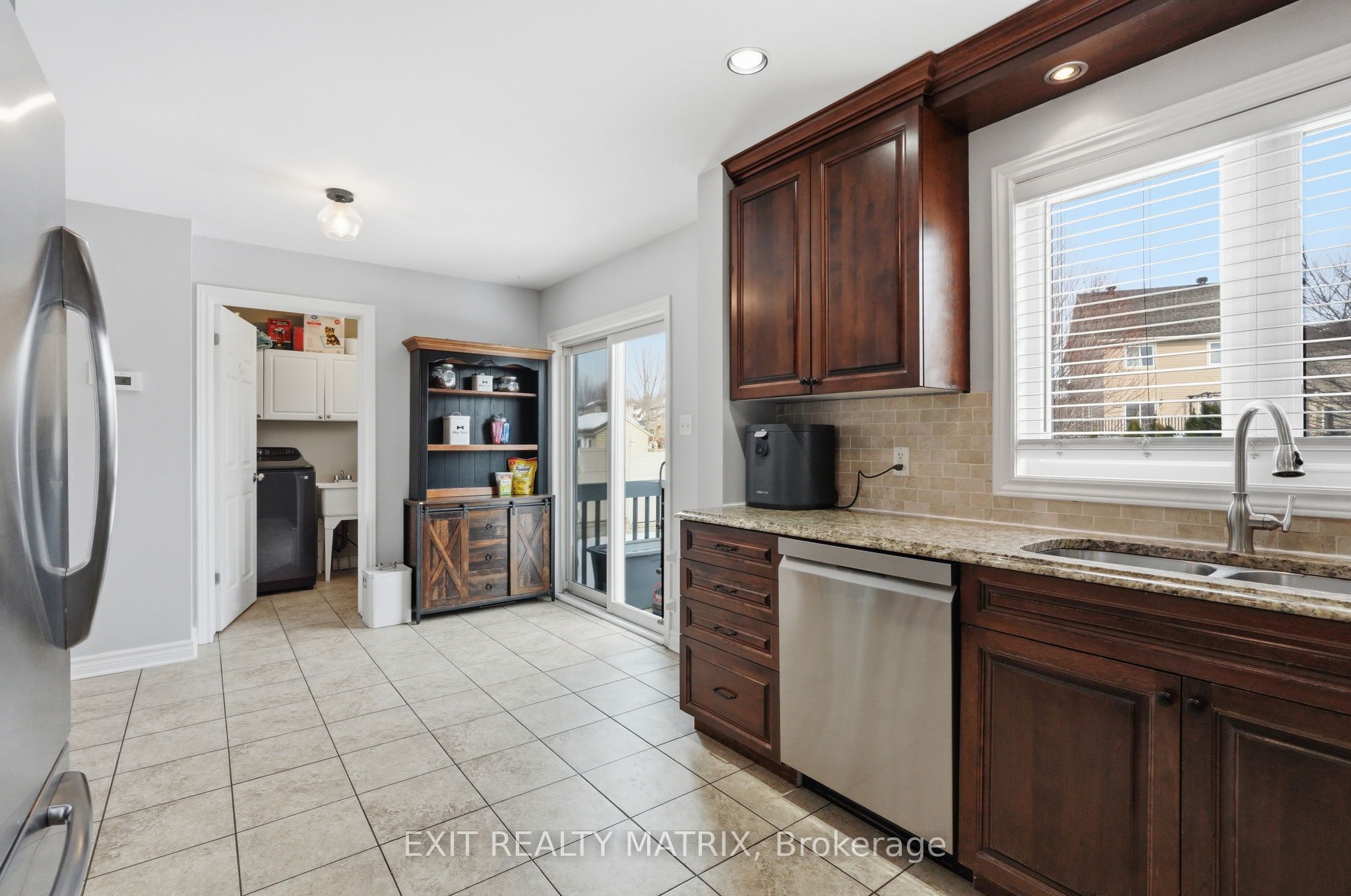 388 Quartz Avenue Property Photo 14