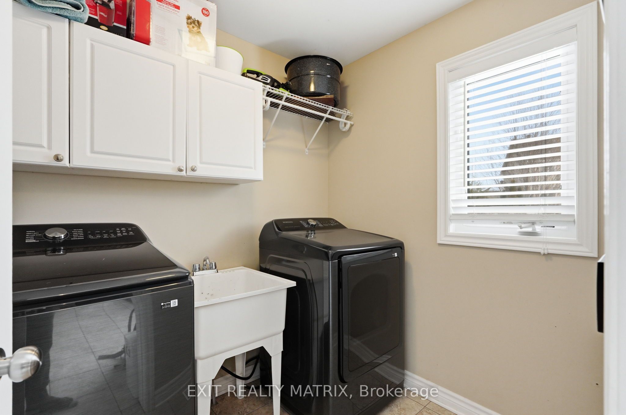 388 Quartz Avenue Property Photo 20