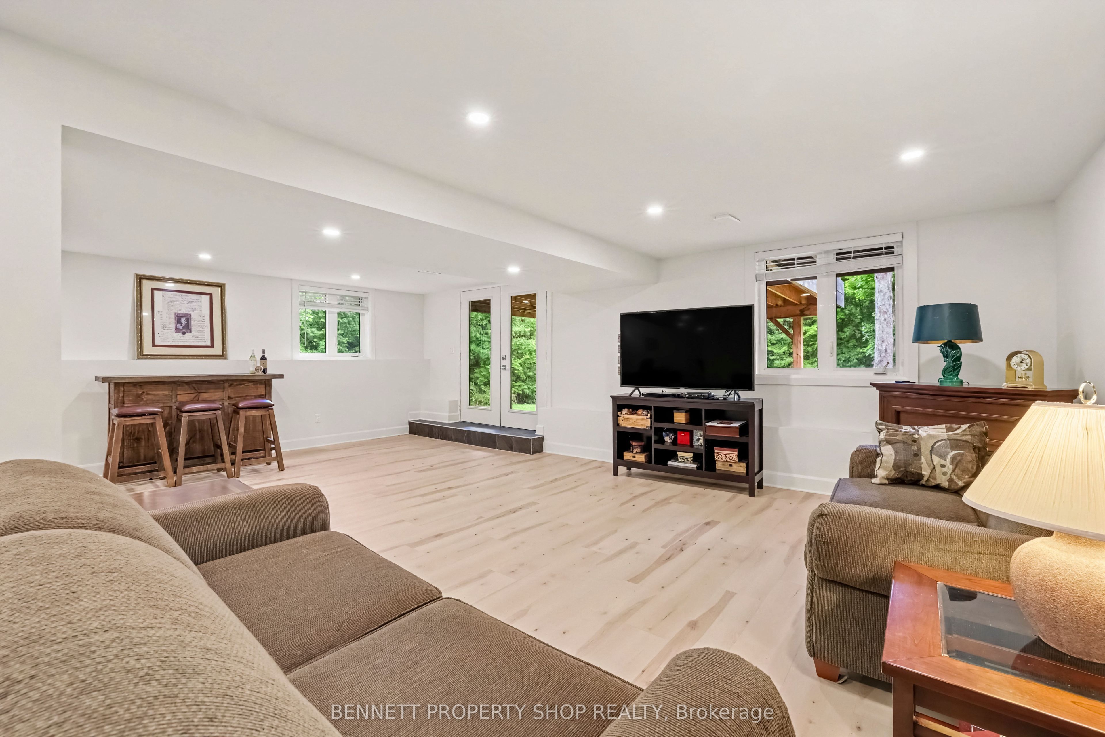 160 Northcote Drive Property Photo 17