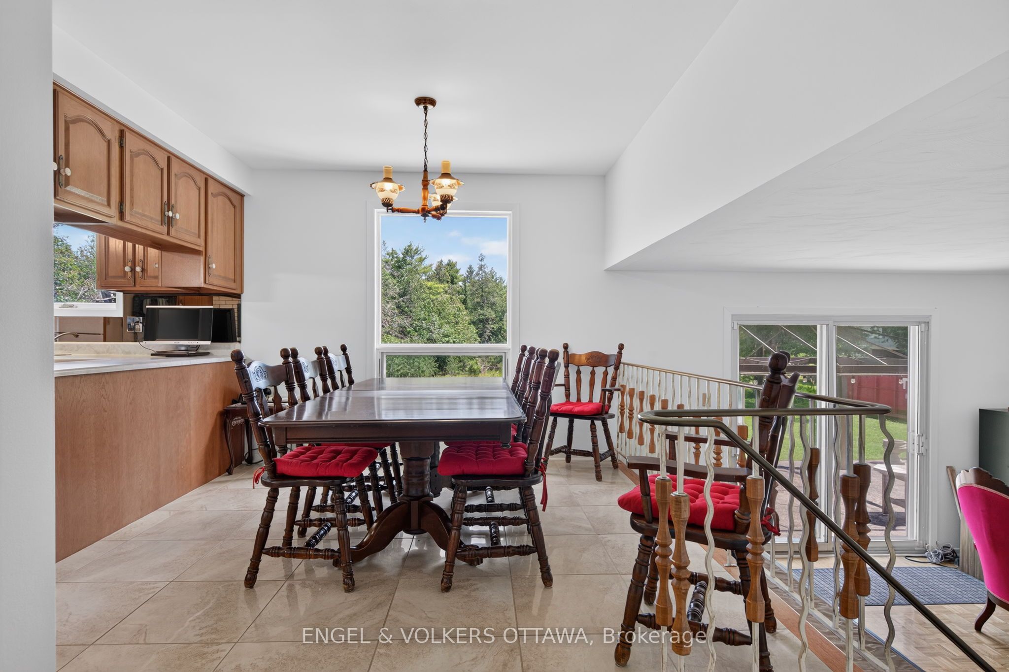760 Kerwin Road Property Photo 14
