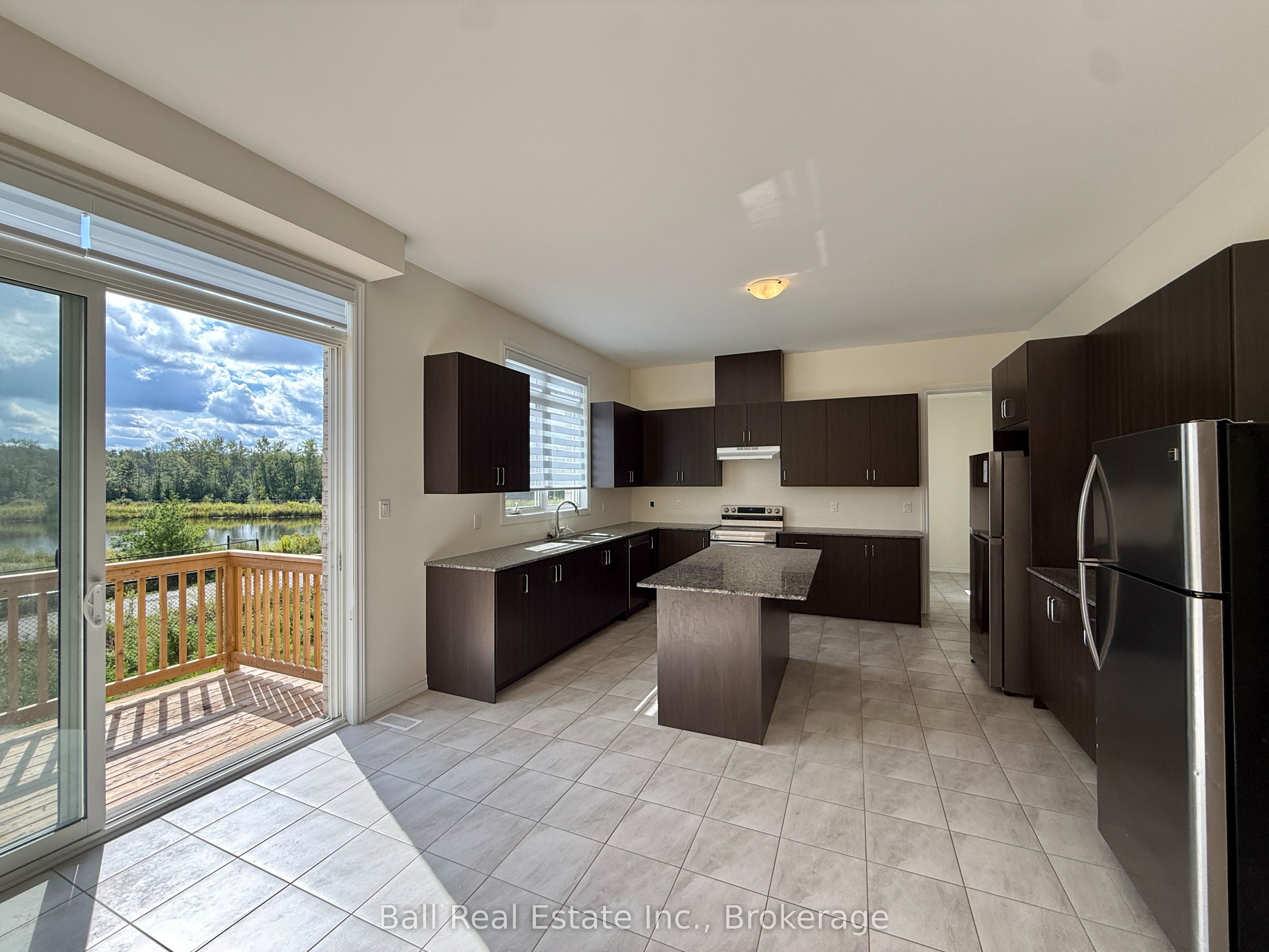 76 Golden Meadows Drive Property Photo 3