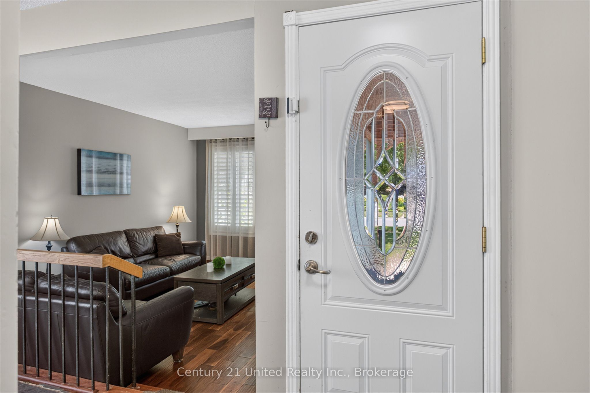 2121 Meadowview Road Property Photo 7