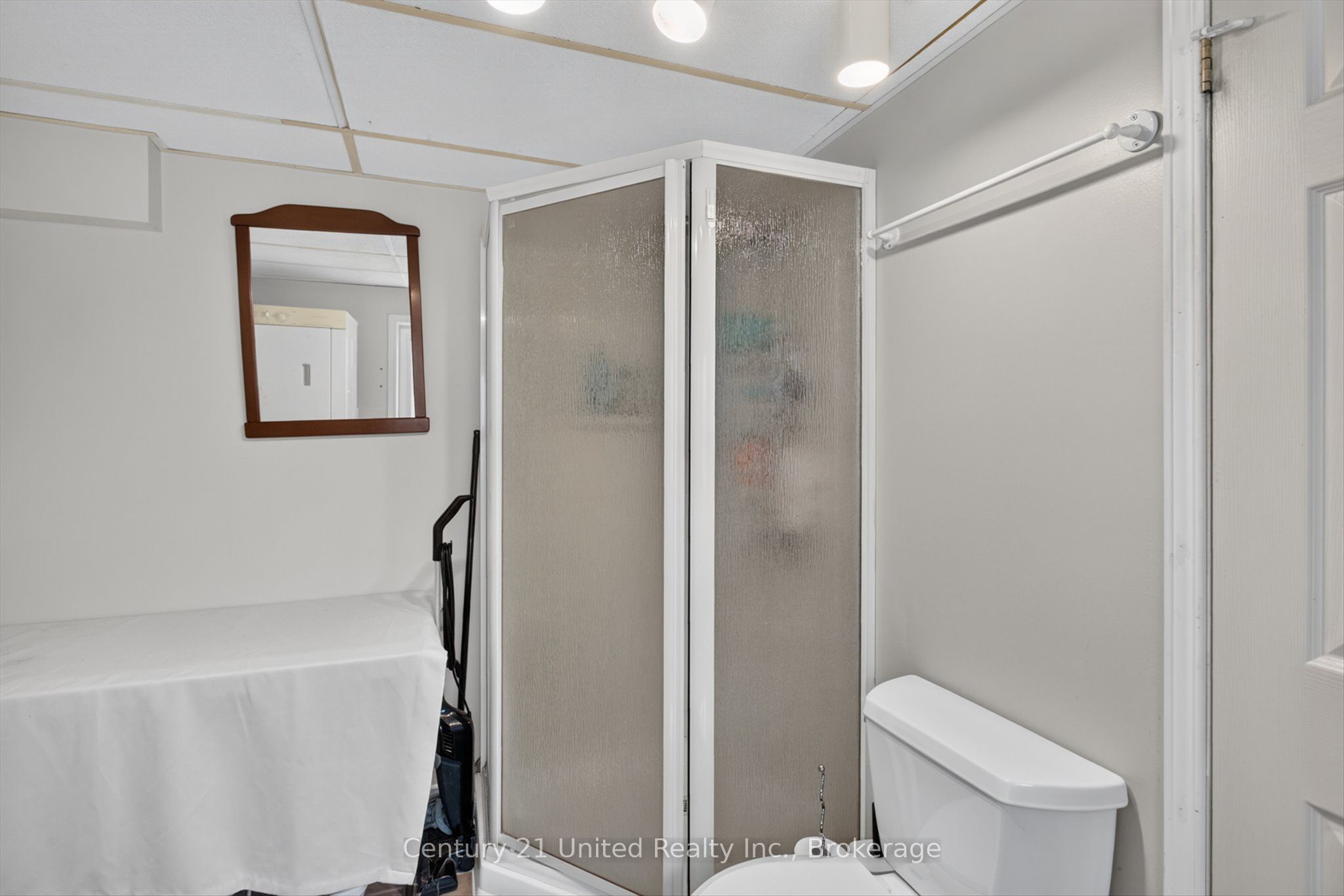 2121 Meadowview Road Property Photo 39