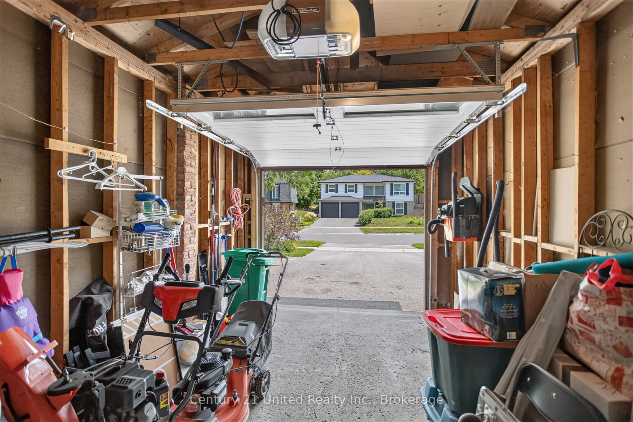 2121 Meadowview Road Property Photo 49
